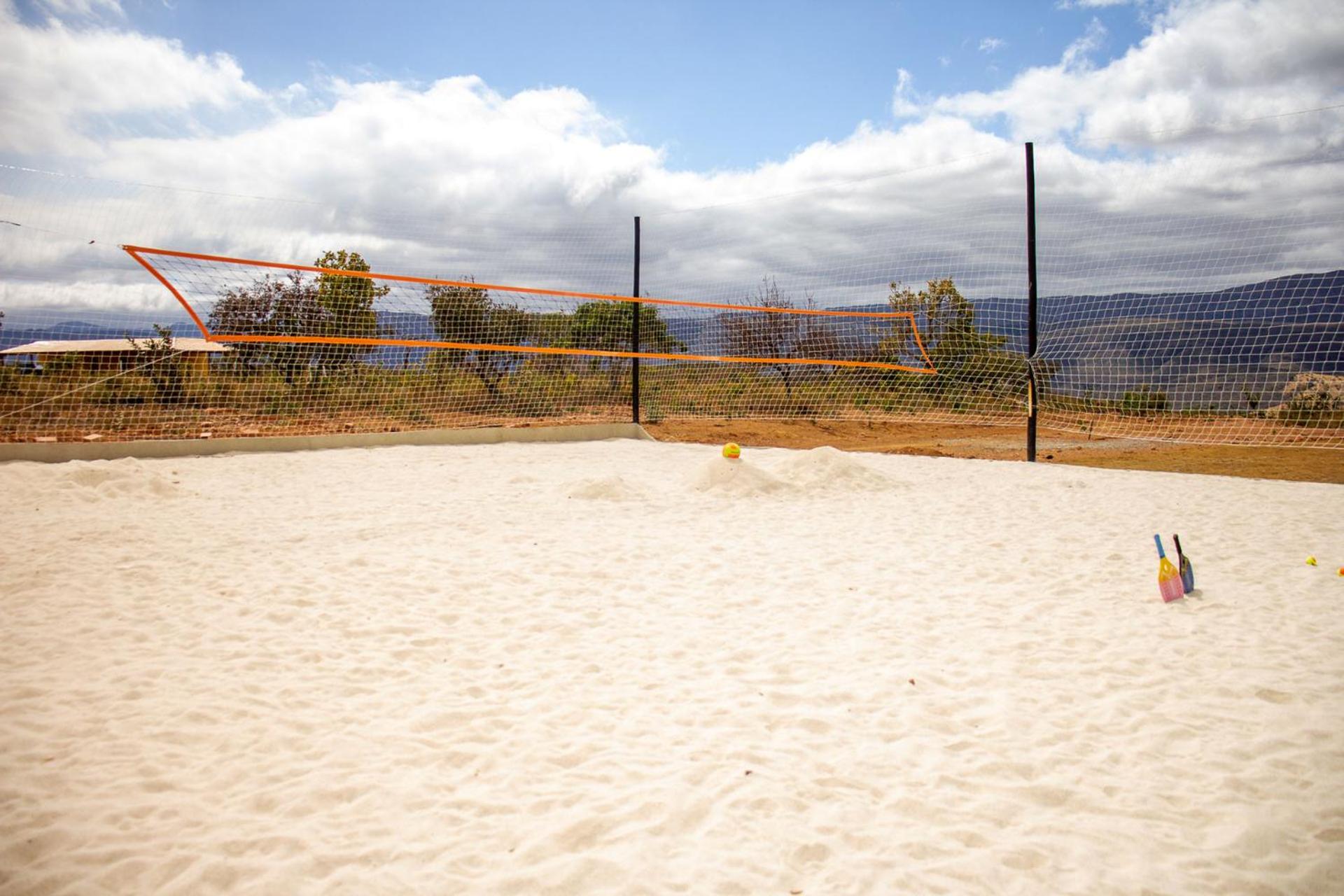 Chacara com Piscina e Lazer em Curral Queimado MG