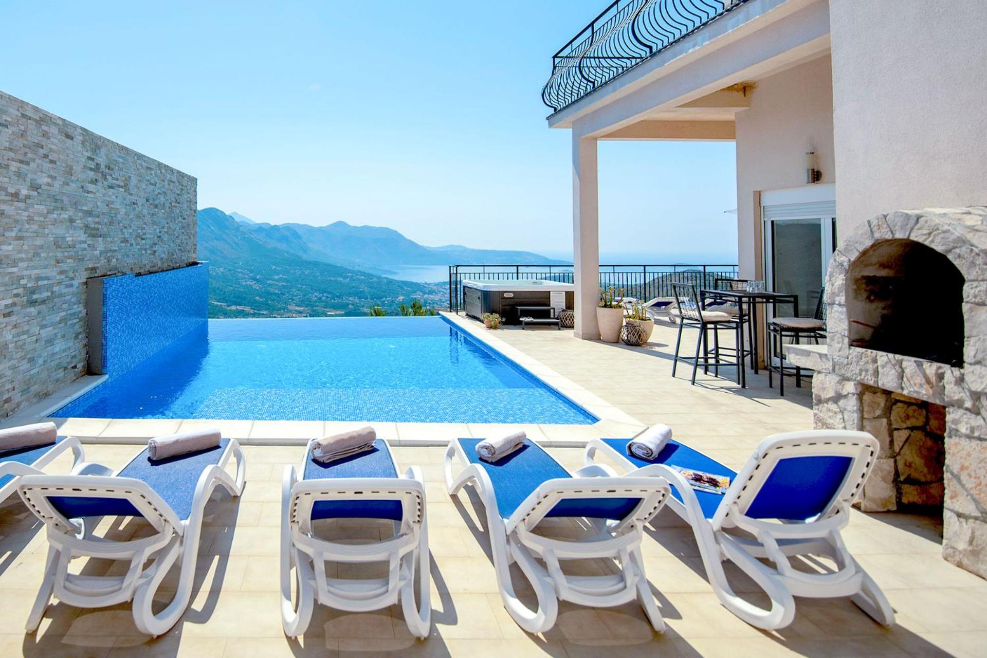 Luxury Villa Rock with pool and Jacuzzi near Dubrovnik