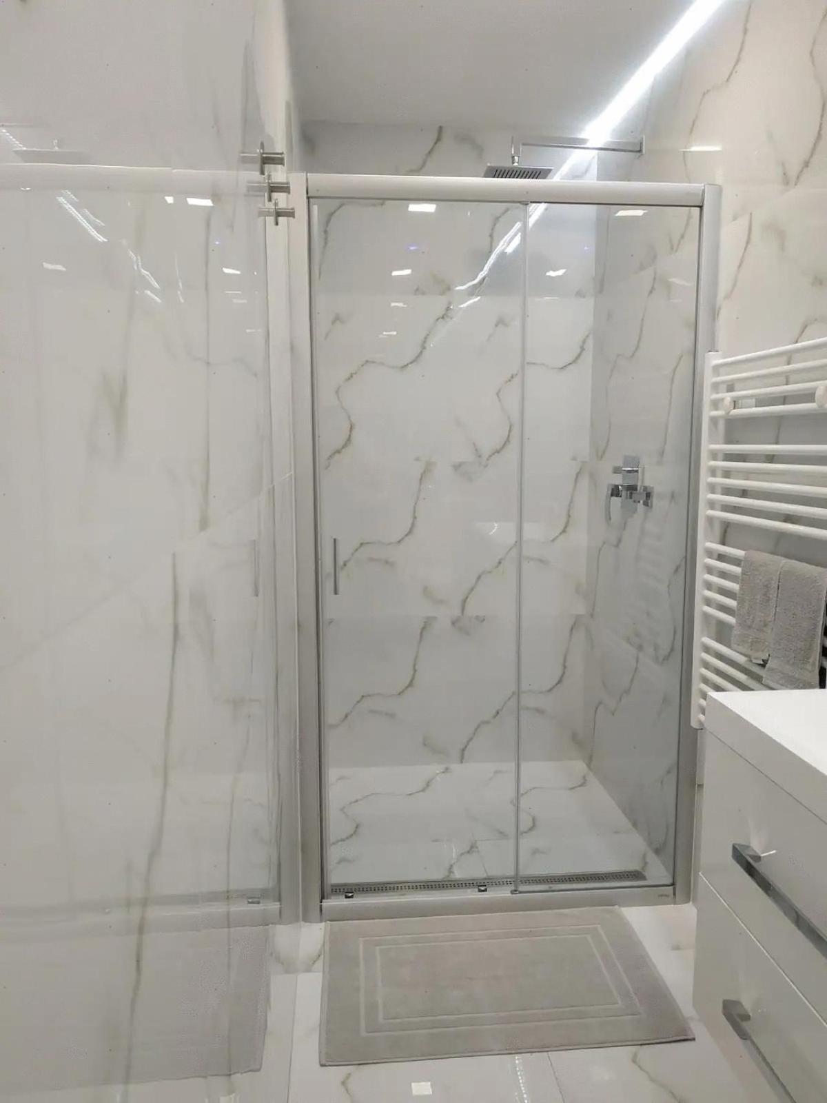 Slnečný apartmánový dom Oslany