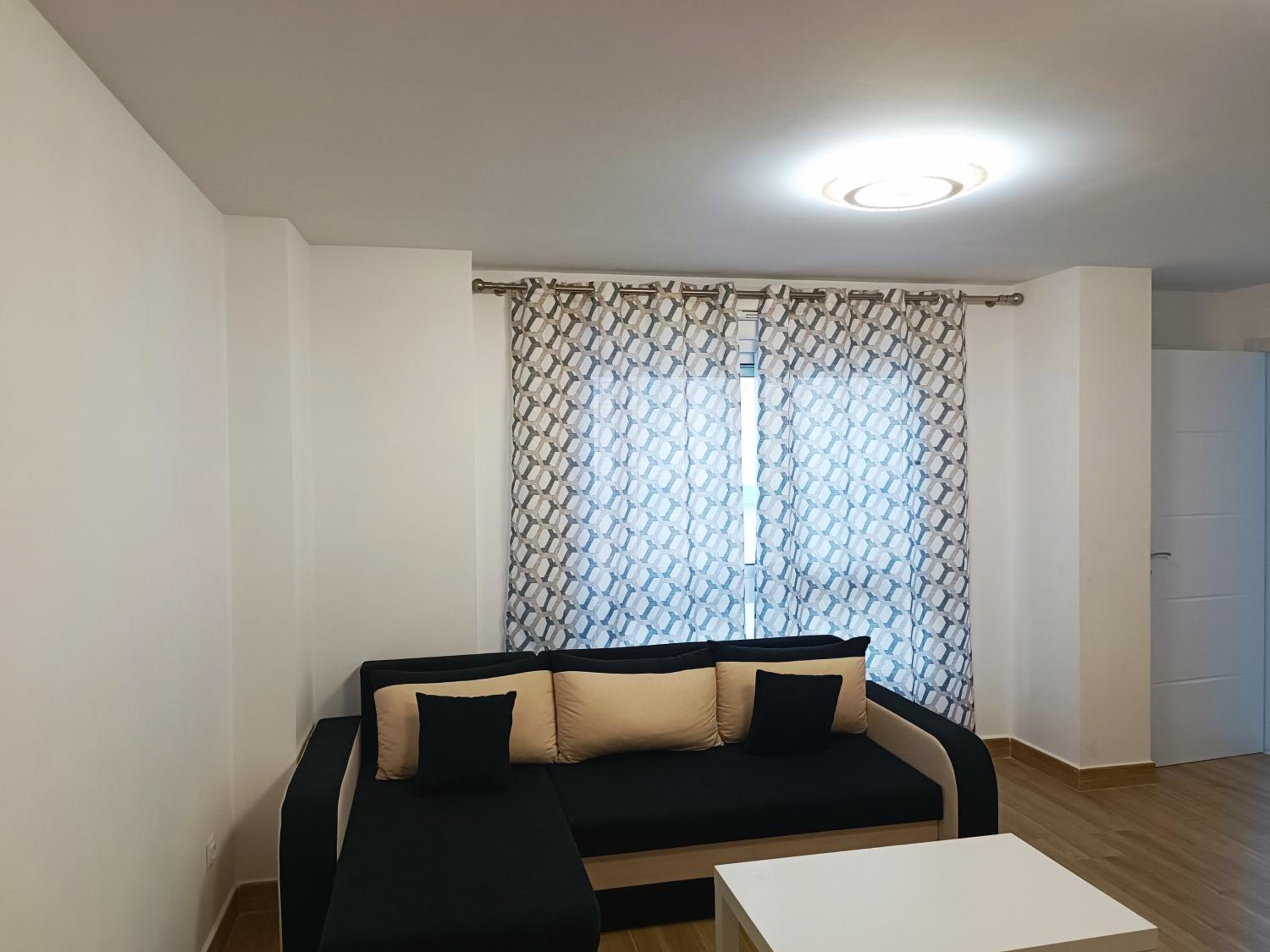 BAJ - Apartamentos en Playa Bajondillo, Torremolinos