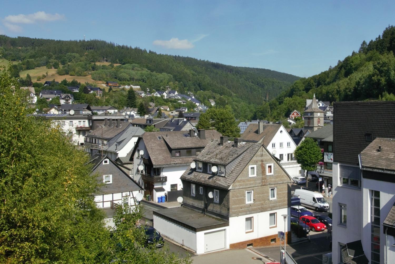 Komfort-Fewo Schöner Platz am Rathaus