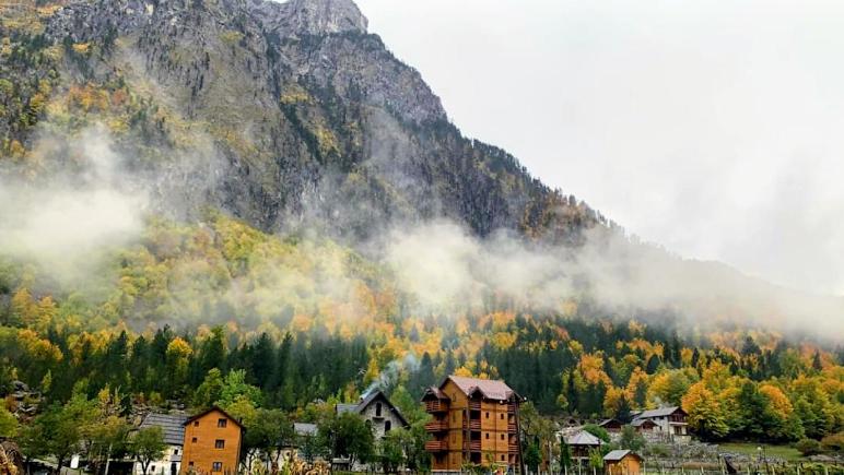 Guesthouse Mehmeti