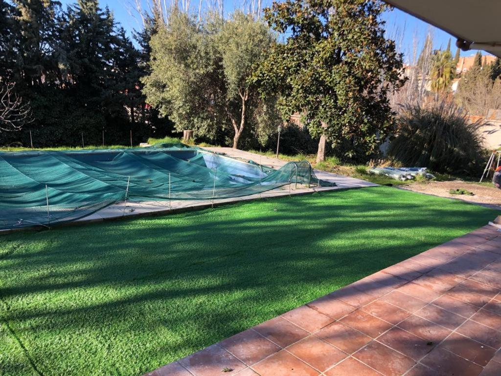 Estupenda Villa con piscina 5 minutos centro Granada Prohibido fiestas