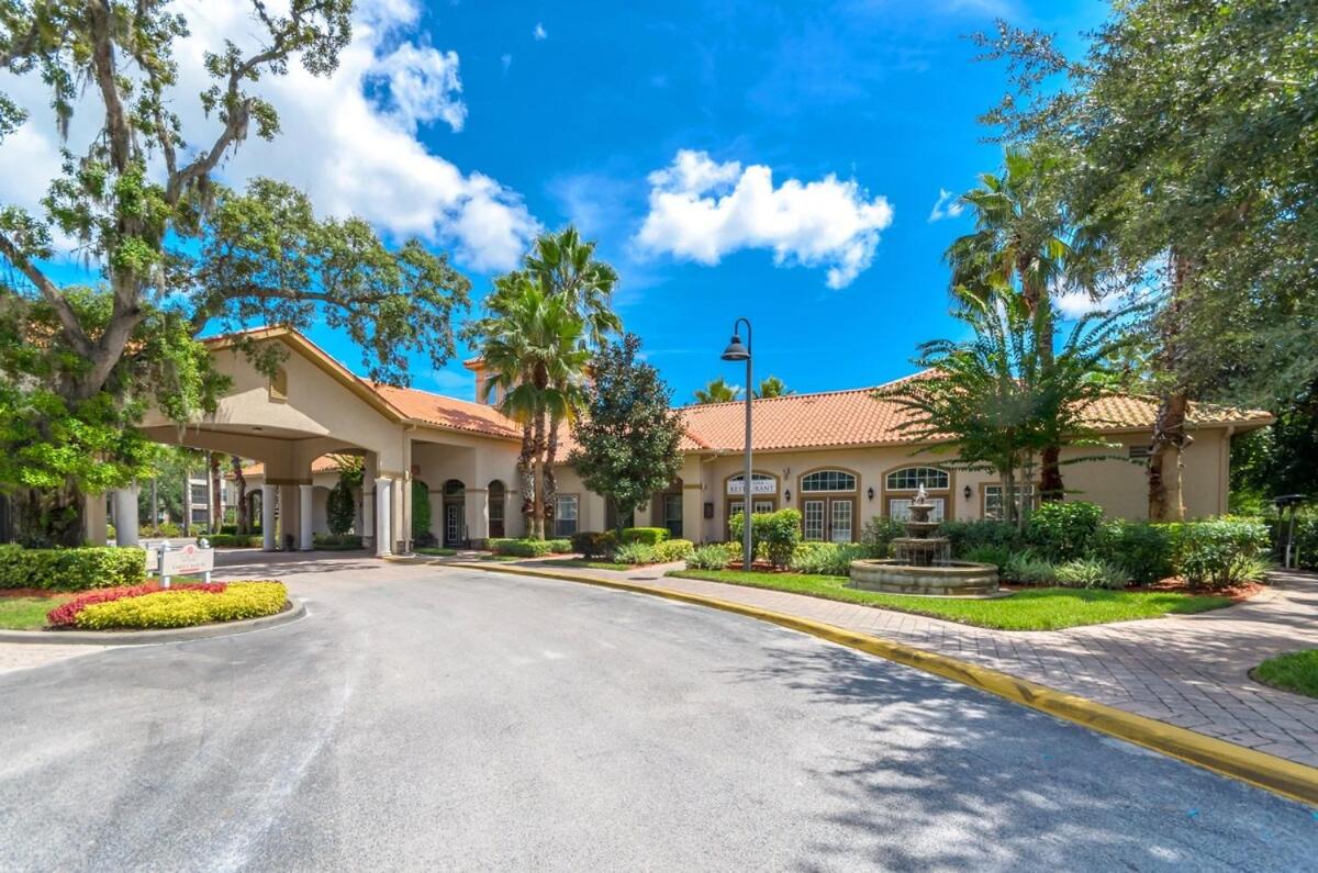 Mediterranean Tuscana Retreat 10 Mins To Disney view 3