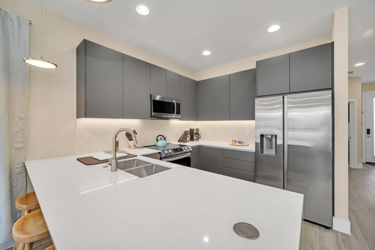 Modern Retreat