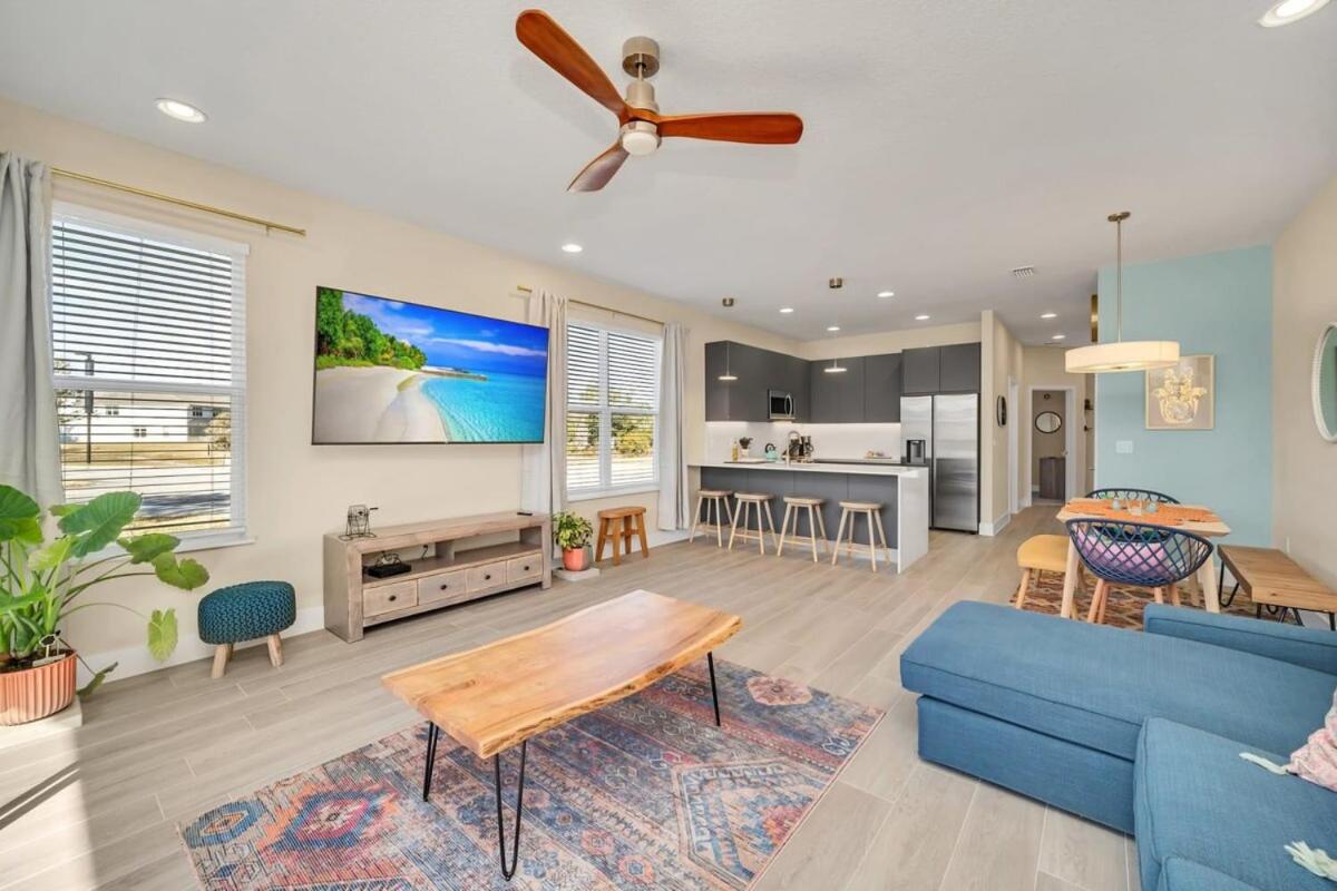 Modern Retreat