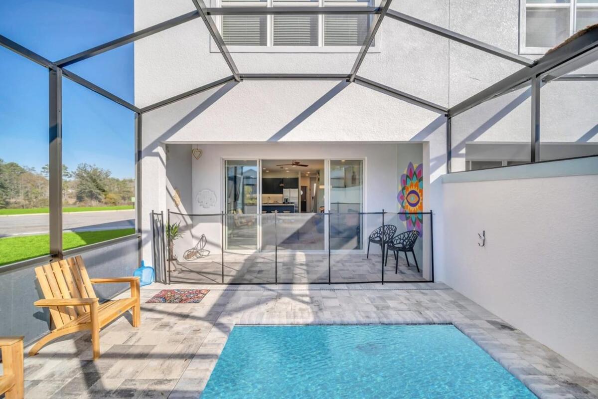 Modern Retreat
