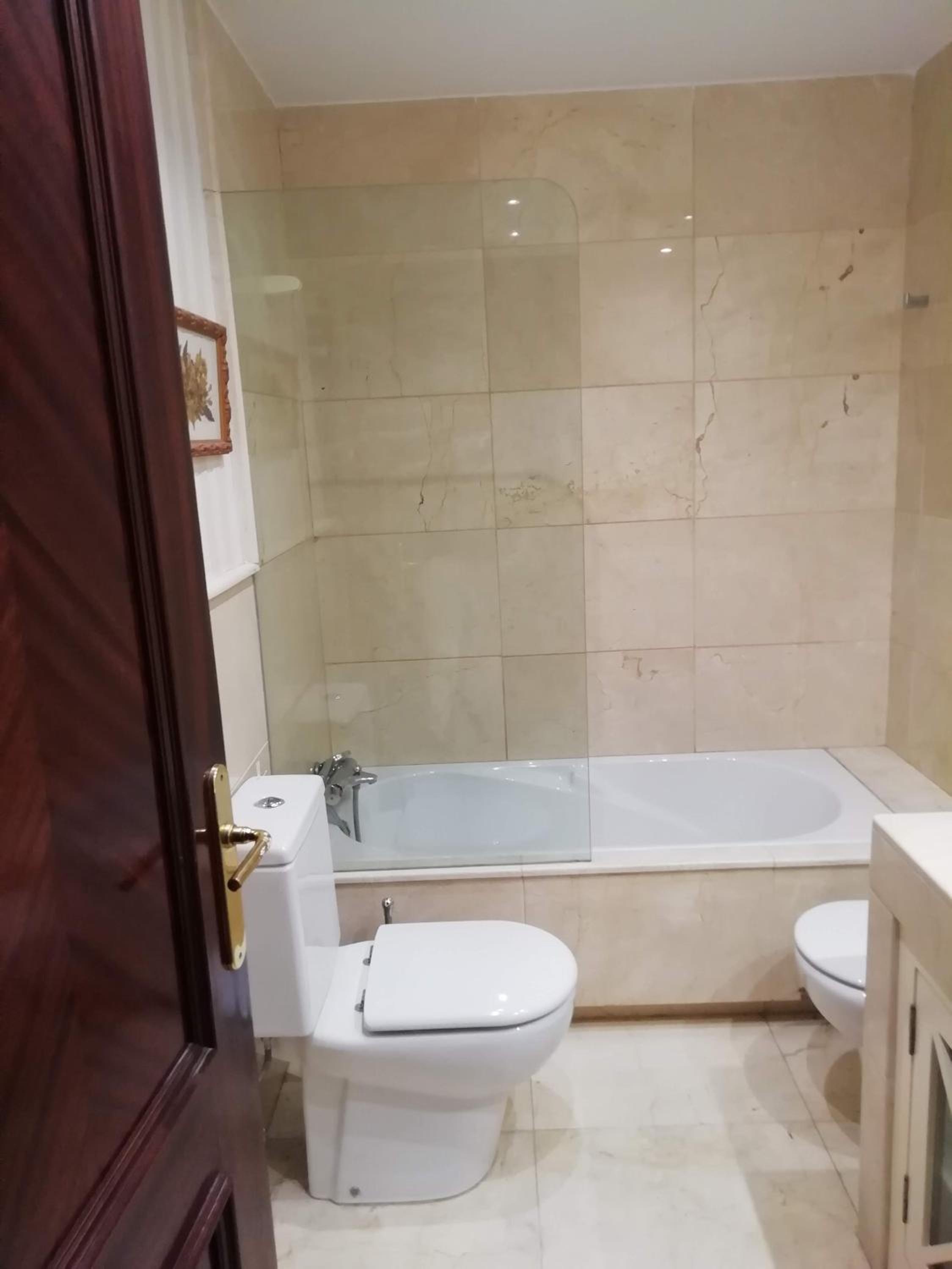 Estupenda Villa con piscina 5 minutos centro Granada Prohibido fiestas