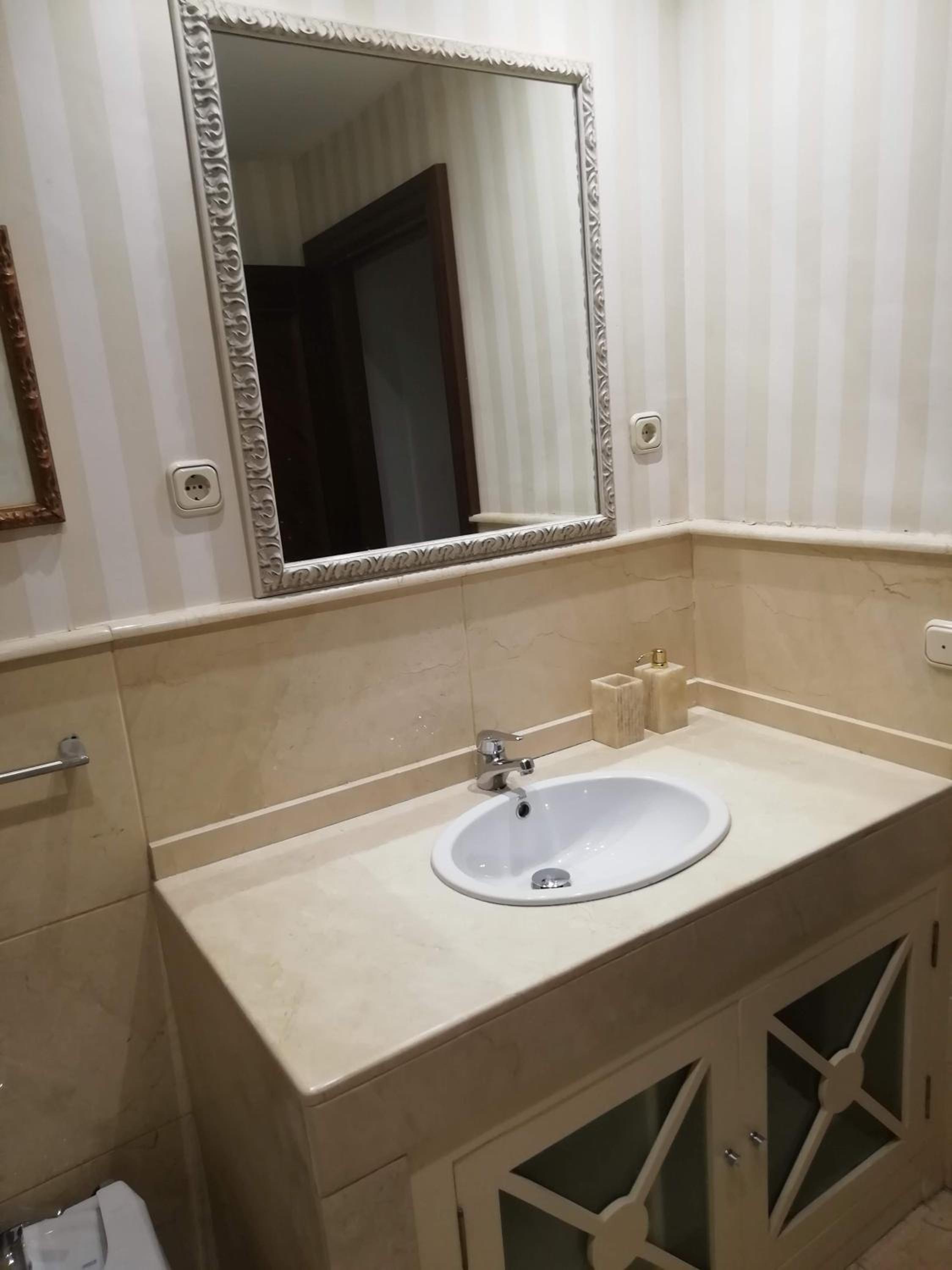 Estupenda Villa con piscina 5 minutos centro Granada Prohibido fiestas