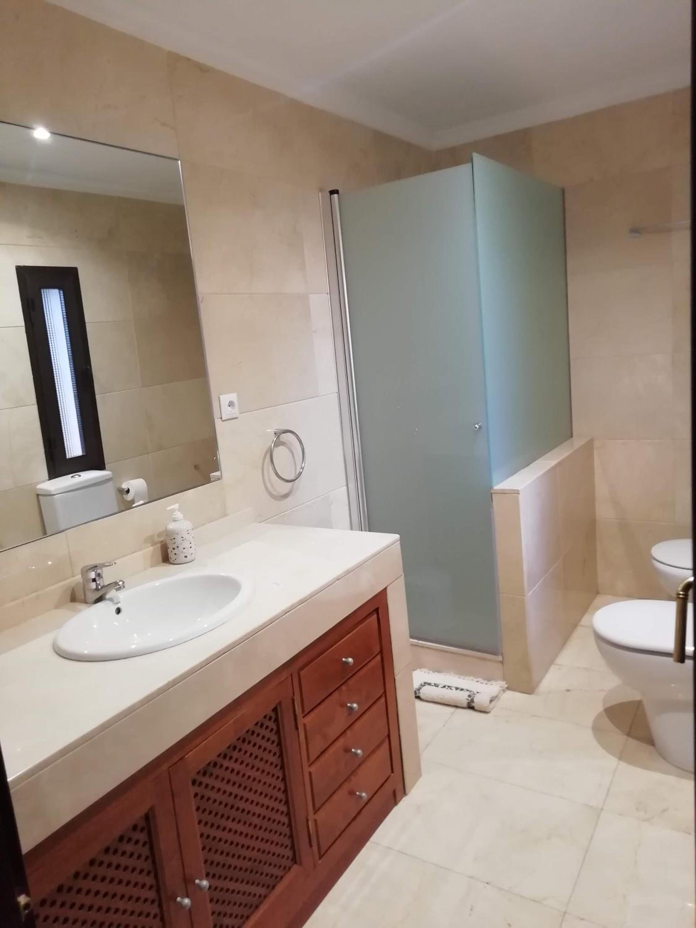 Estupenda Villa con piscina 5 minutos centro Granada Prohibido fiestas