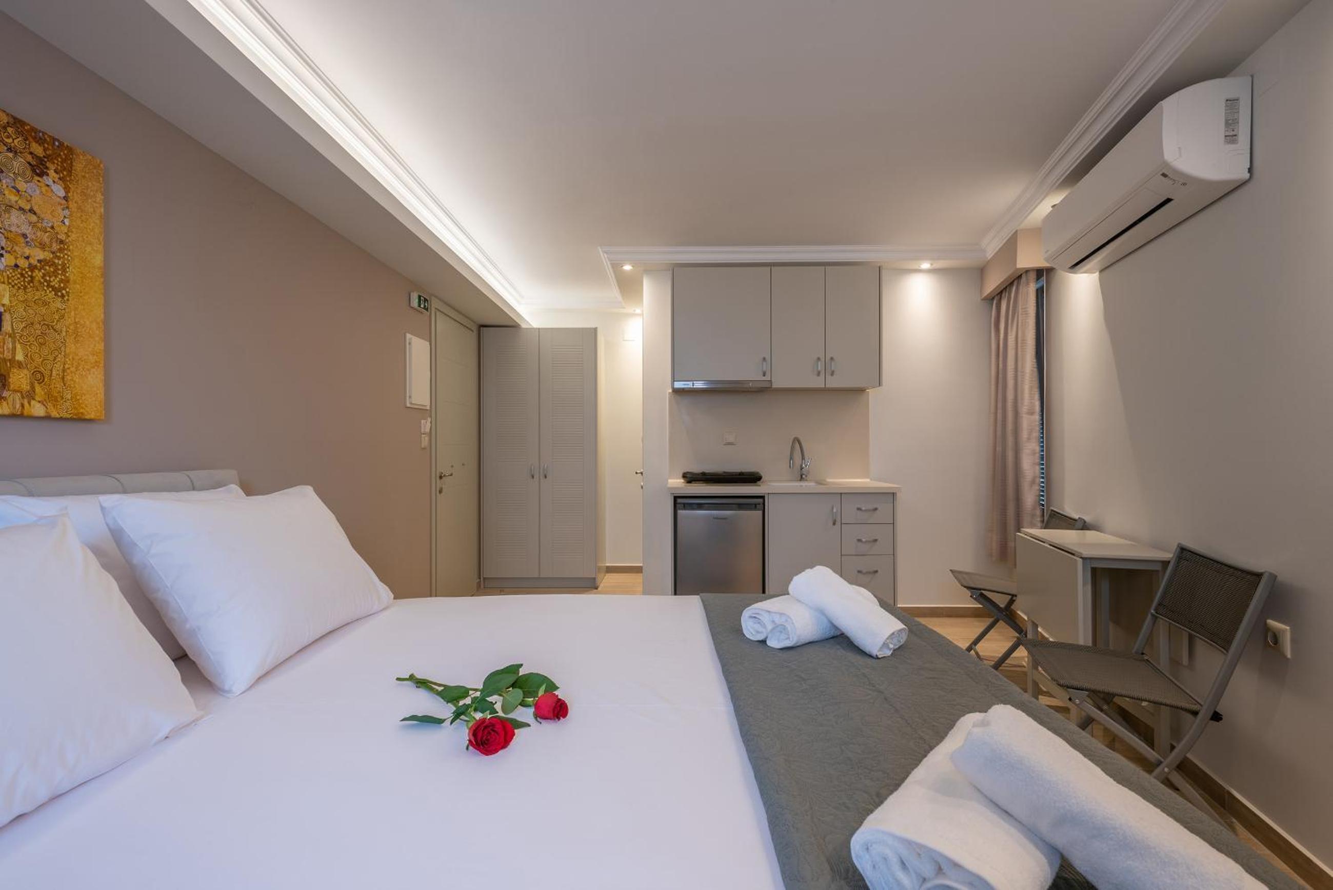 OLYMPIA ROOMS