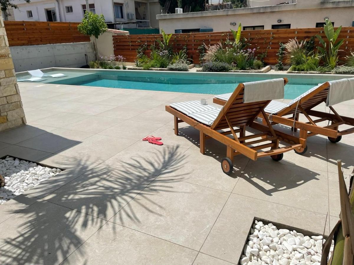 Paphos luxury contemporary villa — photo 3