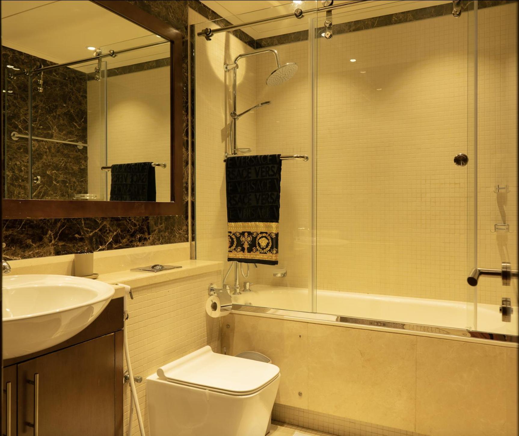 Luxury 3 BR - Direct View to Burj Khalifa