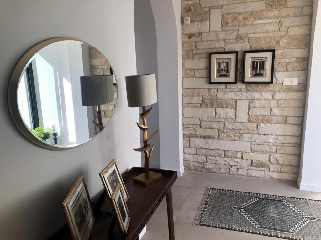 Paphos luxury contemporary villa — photo 4