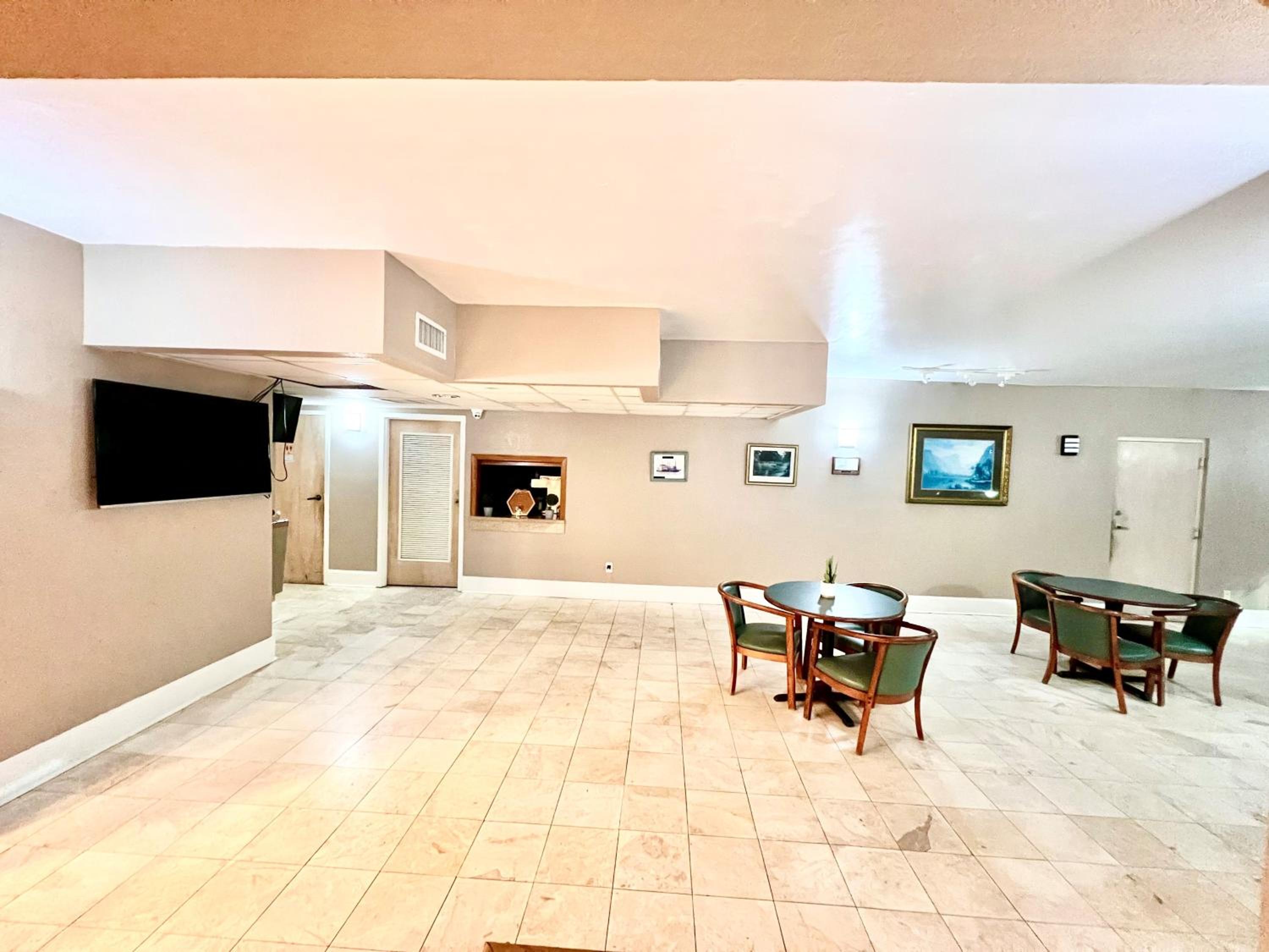 Bayou Inn & Suites