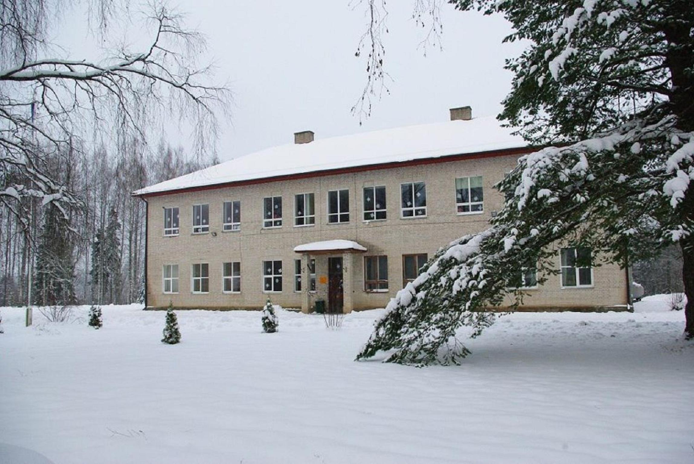 Photo 8