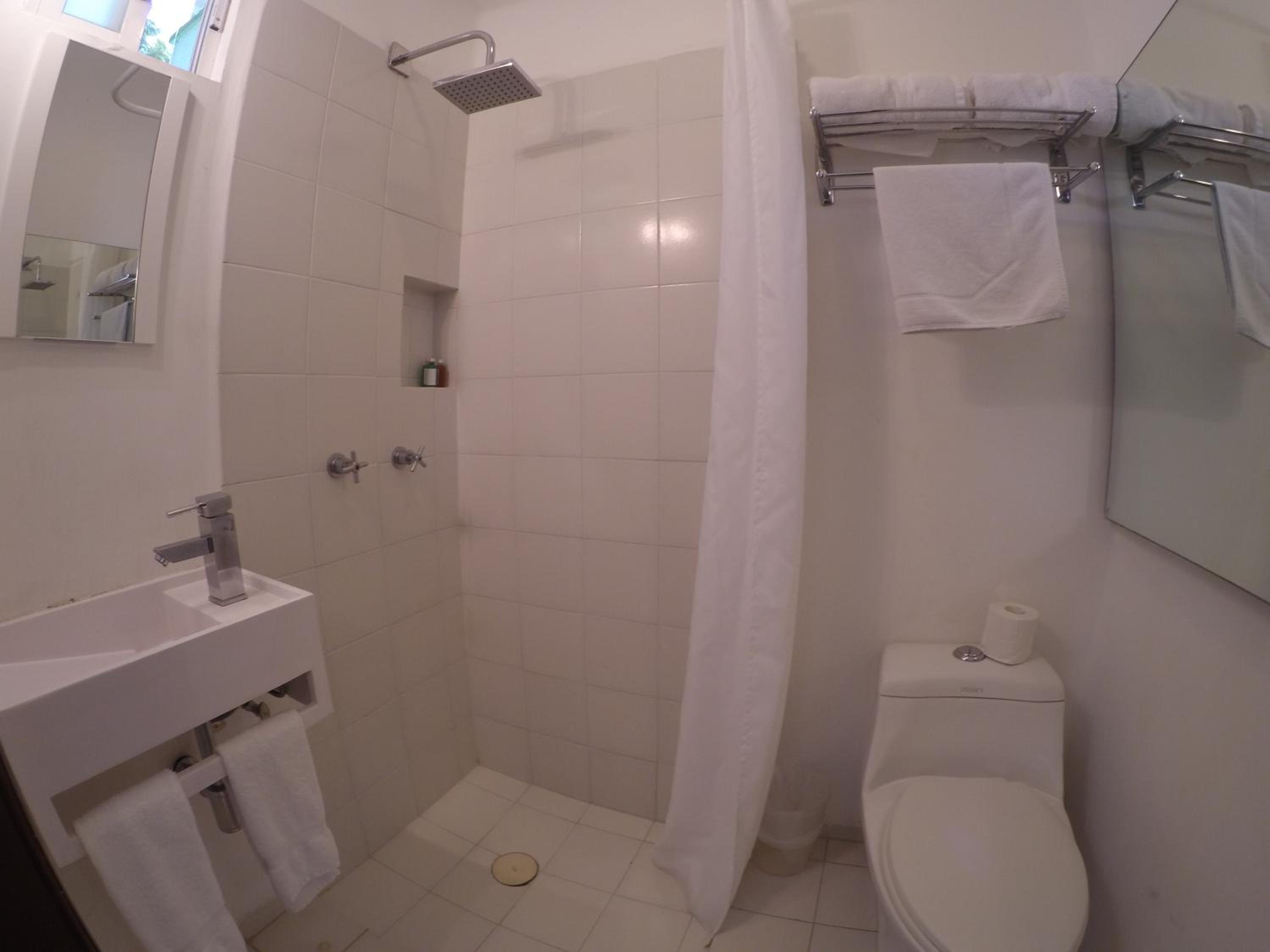 Distrito Condesa Rooms and Studios