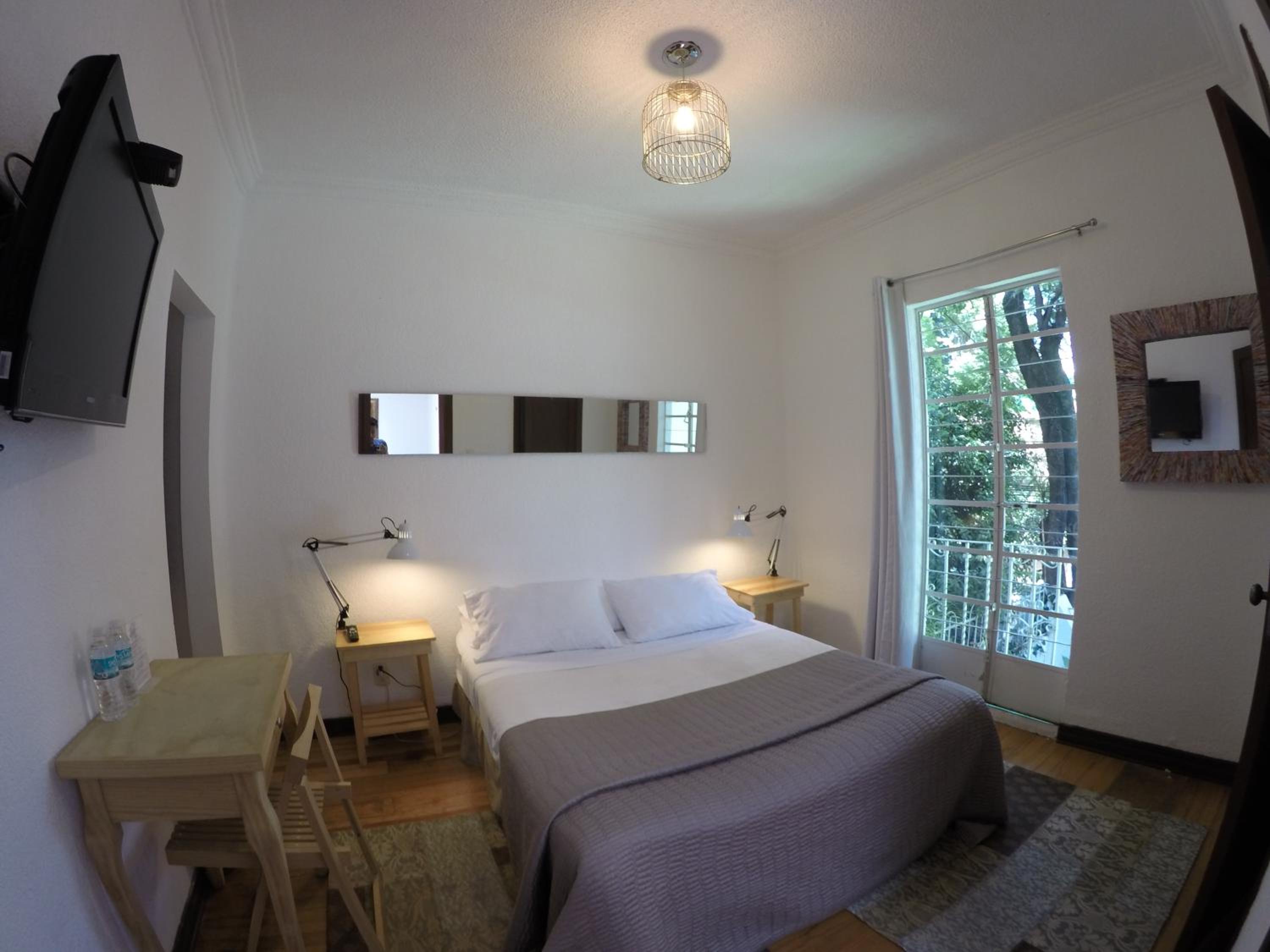 Distrito Condesa Rooms and Studios
