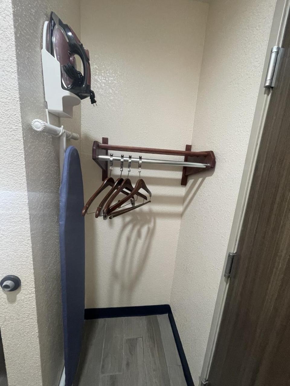 Fairway Inn - Property Image 4