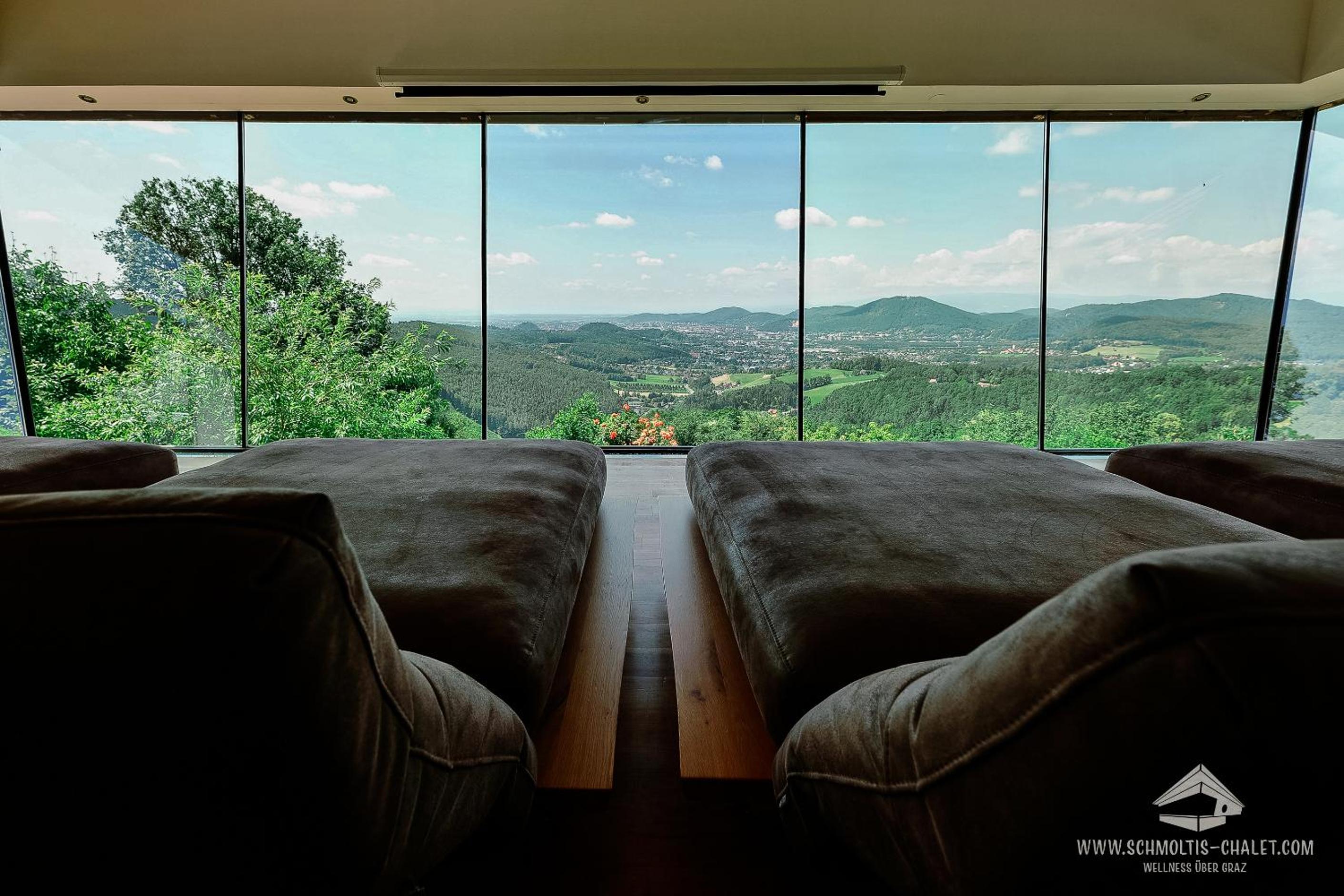 Schmolti's Chalet view 3