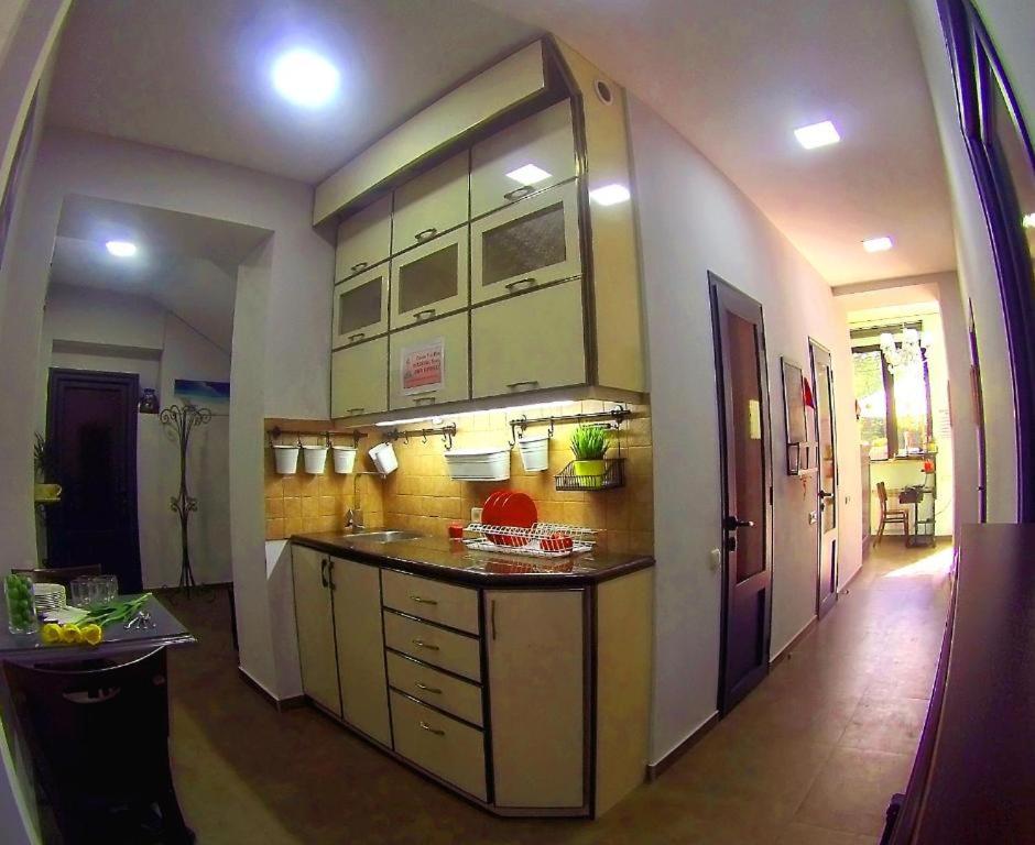Retro Hostel & Tours