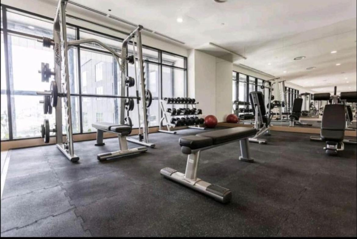 KL Sentral Serviced Apartment - The Establishment KL Sentral by Loop Suites