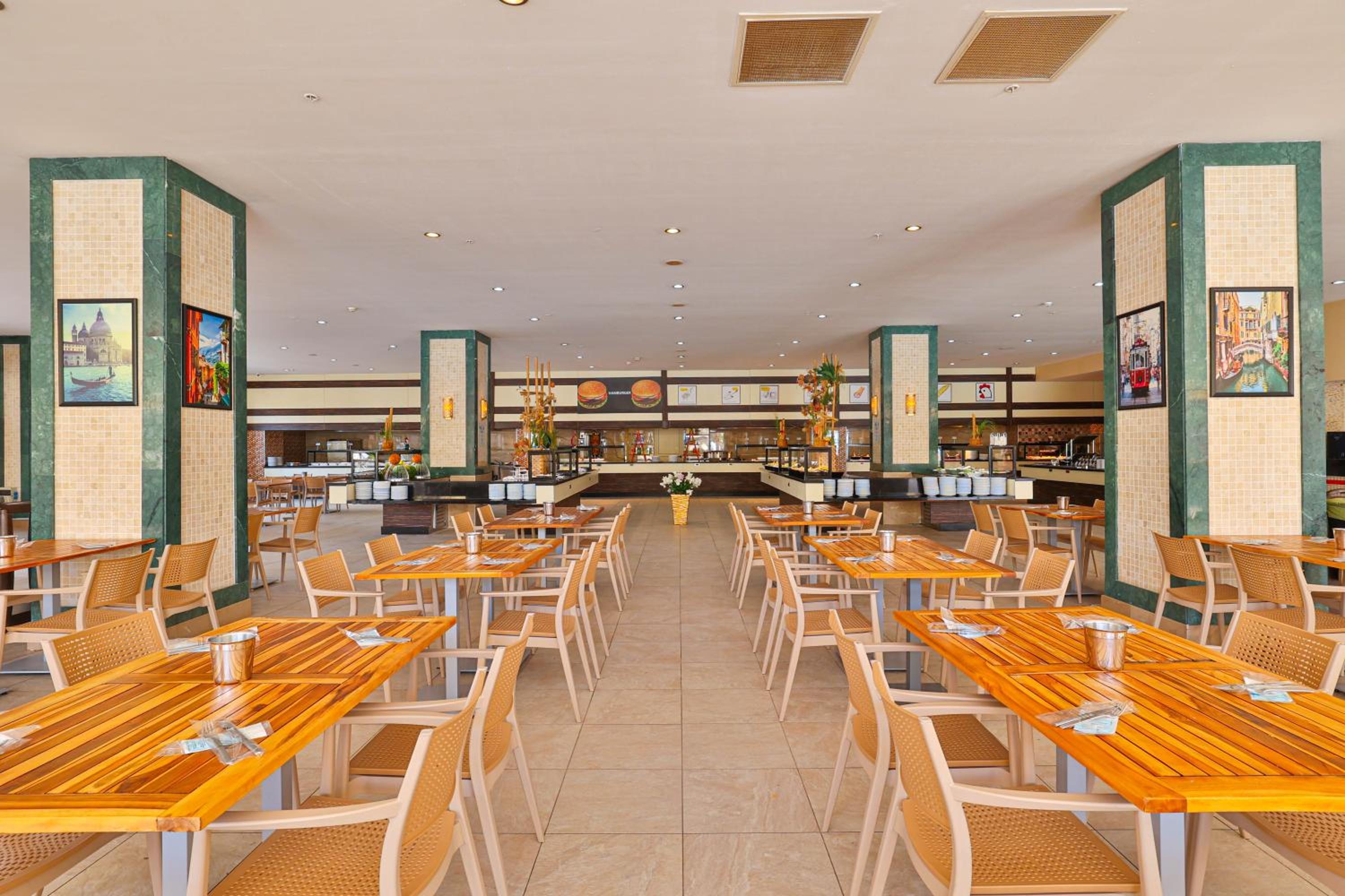 Crystal Sunset Luxury Resort & Spa - Ultimate All Inclusive - Image 75