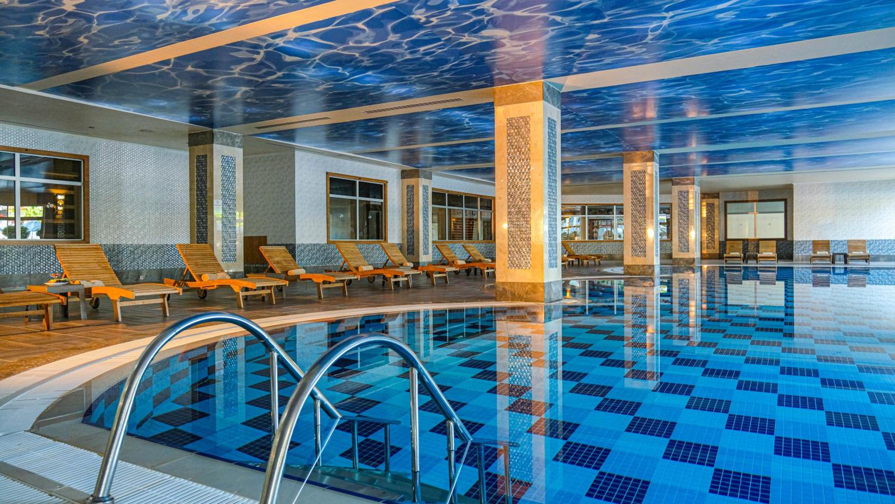 Crystal Sunset Luxury Resort & Spa - Ultimate All Inclusive - Image 43