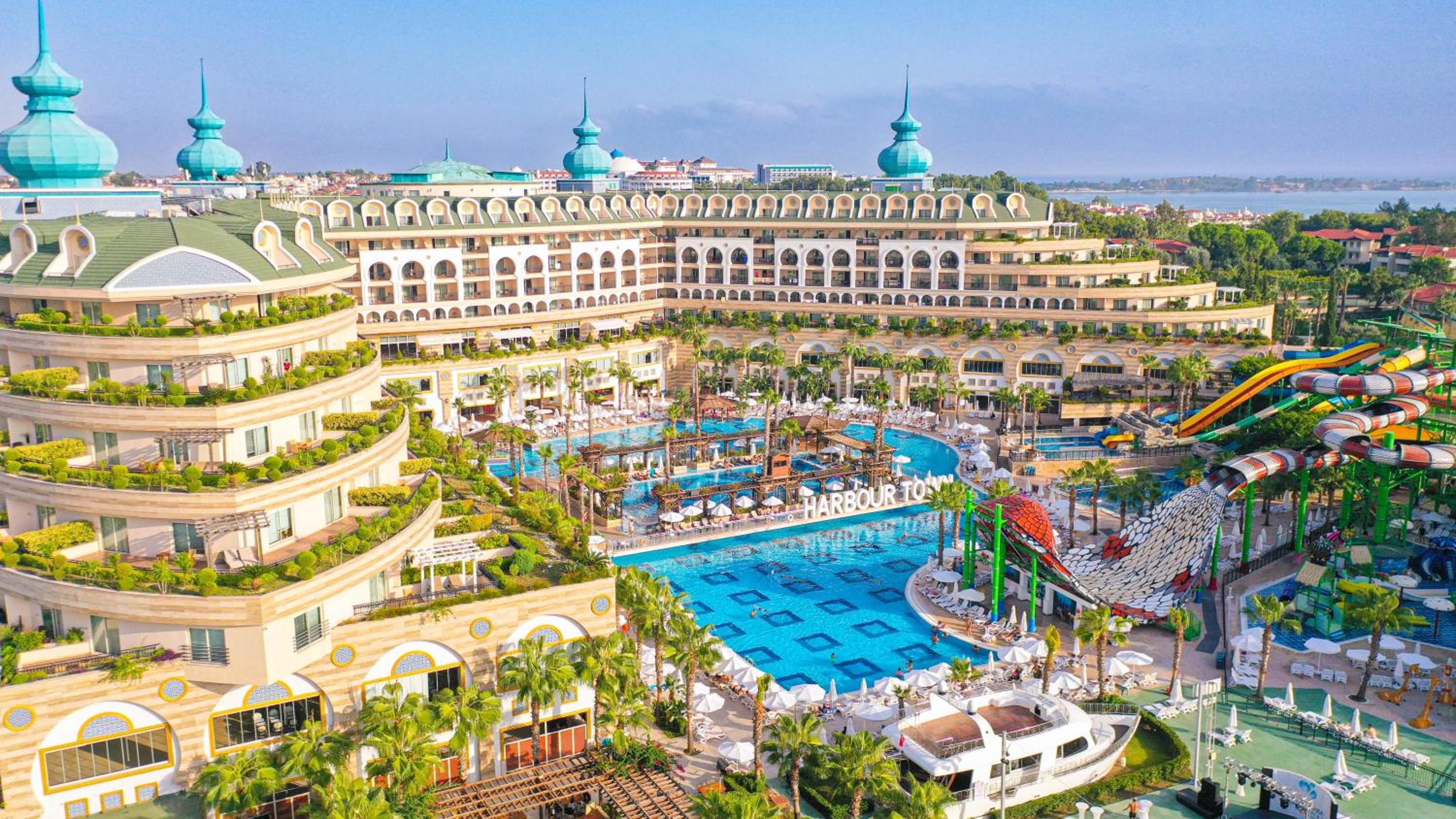 Side Vacations - Crystal Sunset Luxury Resort  Spa - Ultimate All Inclusive - Property Image 1