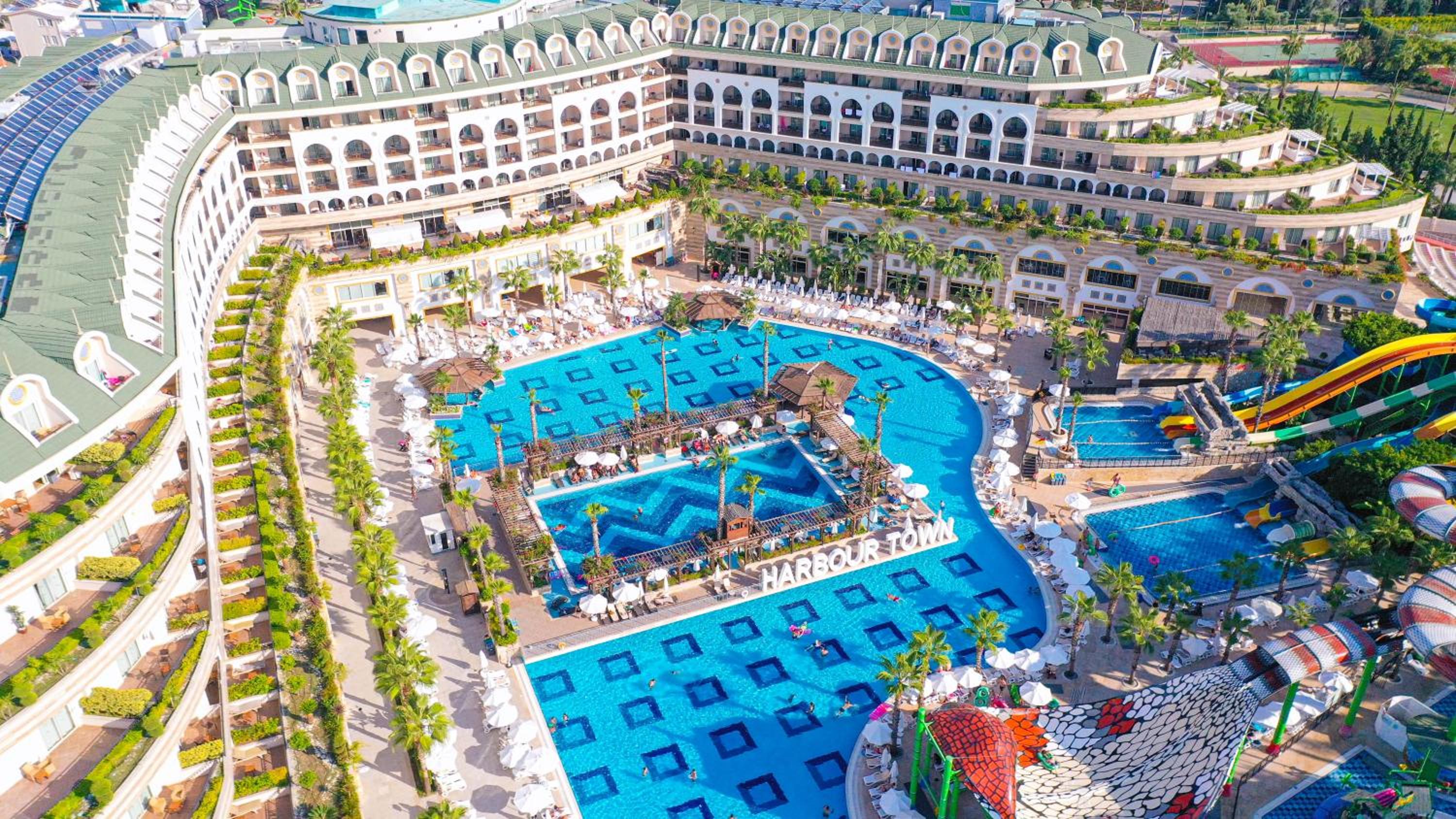 Side Vacations - Crystal Sunset Luxury Resort  Spa - Ultimate All Inclusive - Property Image 10