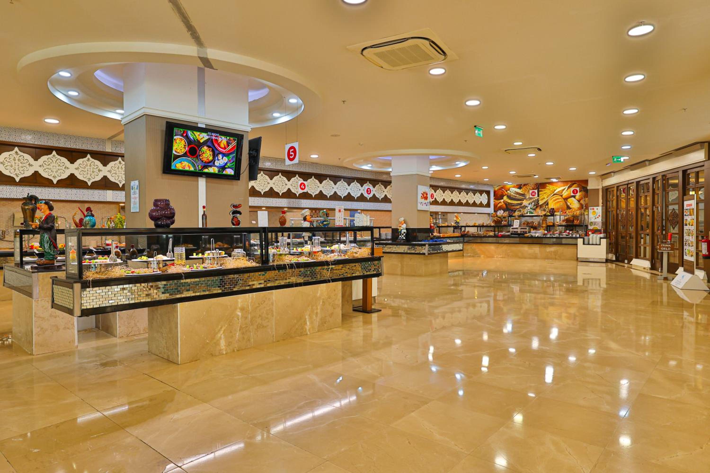 Crystal Sunset Luxury Resort & Spa - Ultimate All Inclusive - Image 7