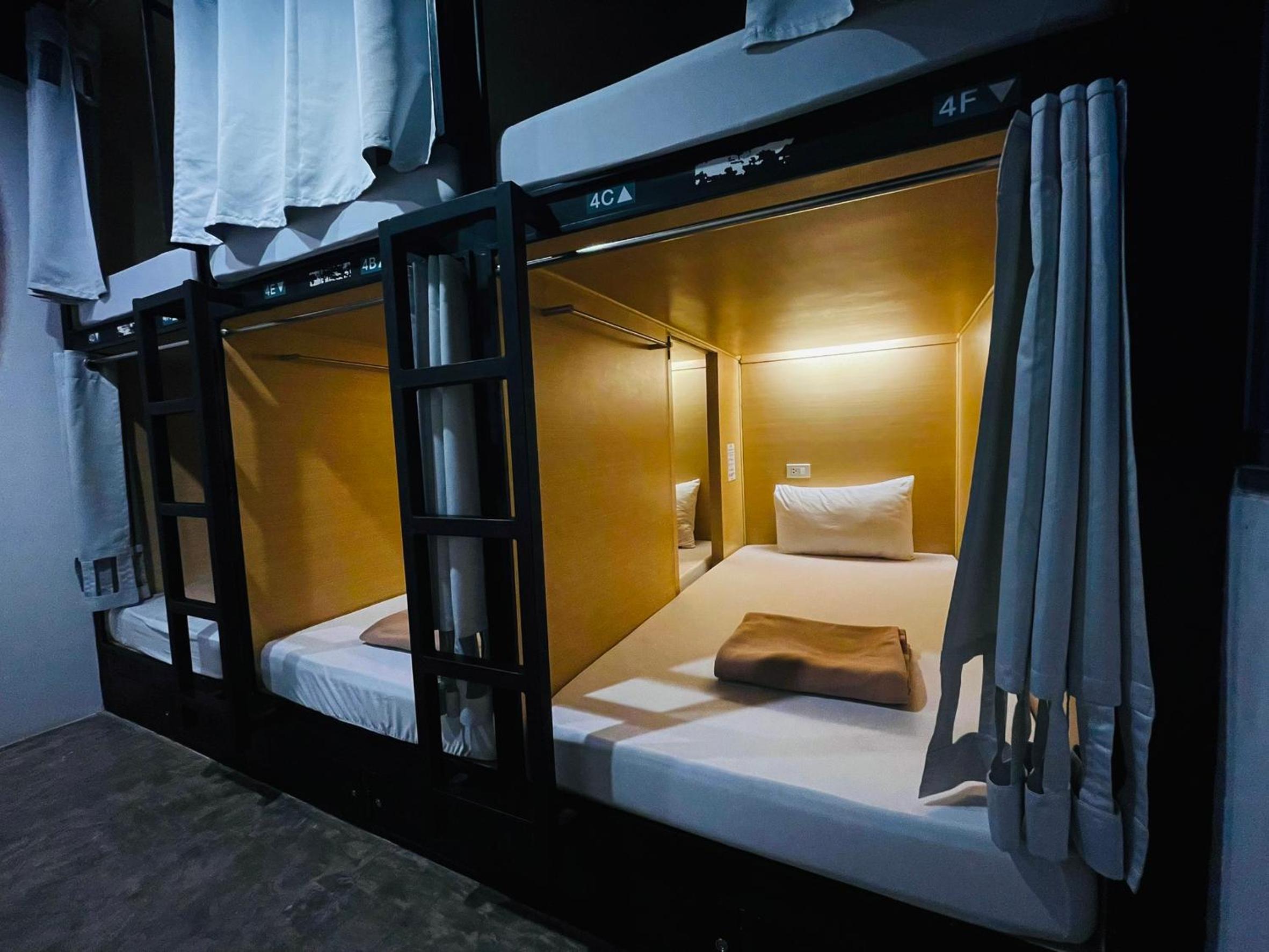 ORA Hostel Bangkok