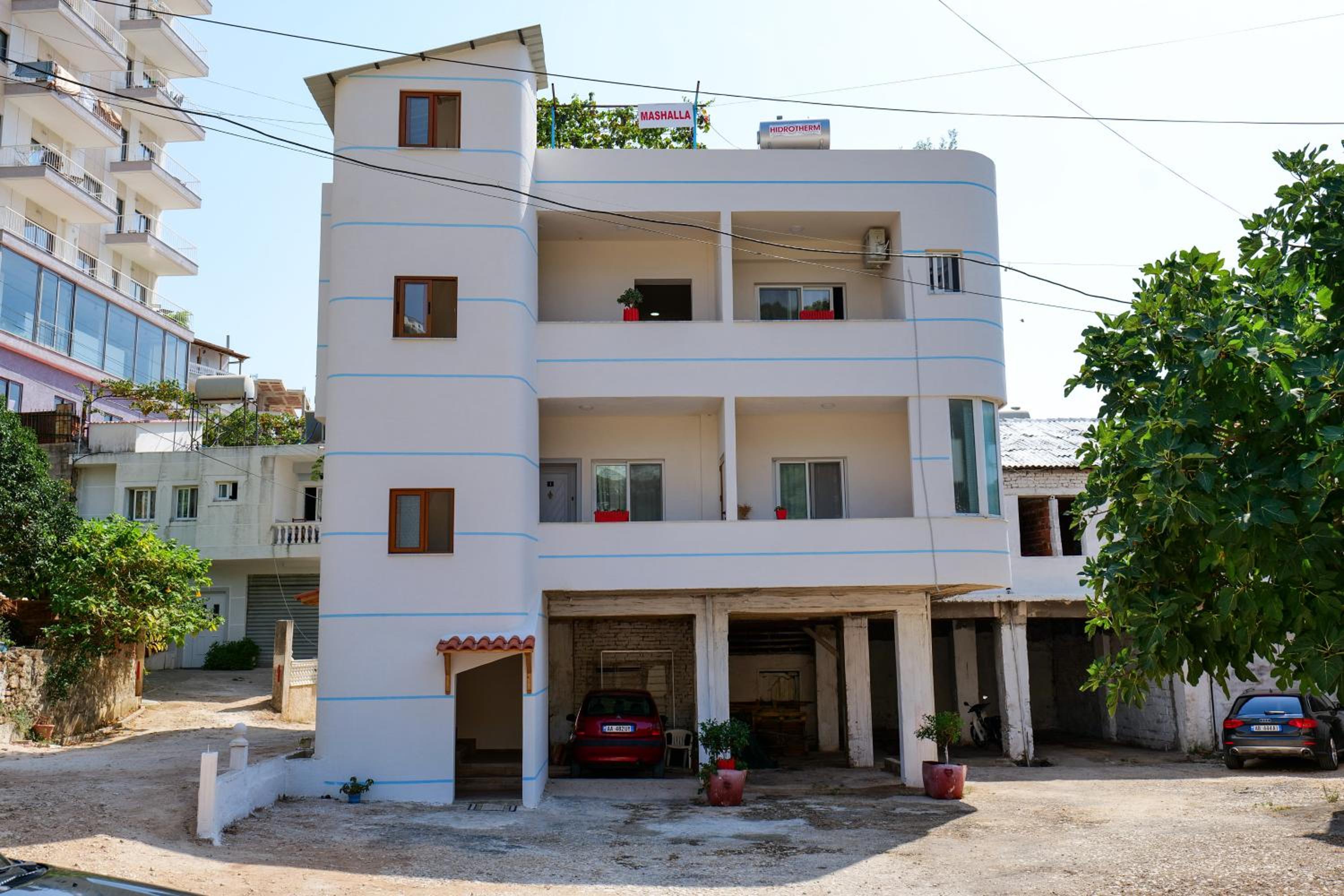 Joyous Apartments