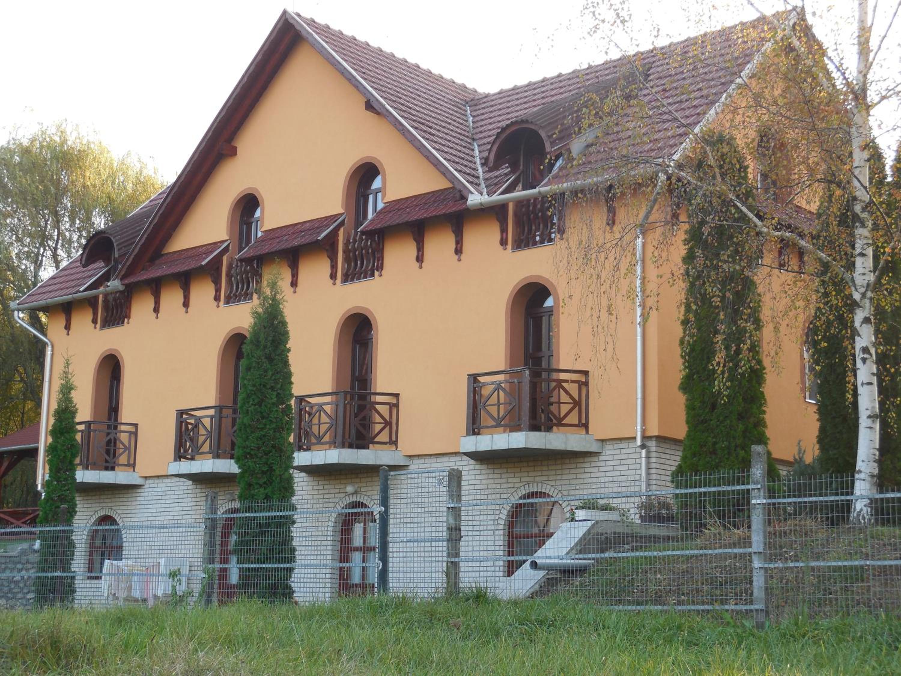 Photo 43