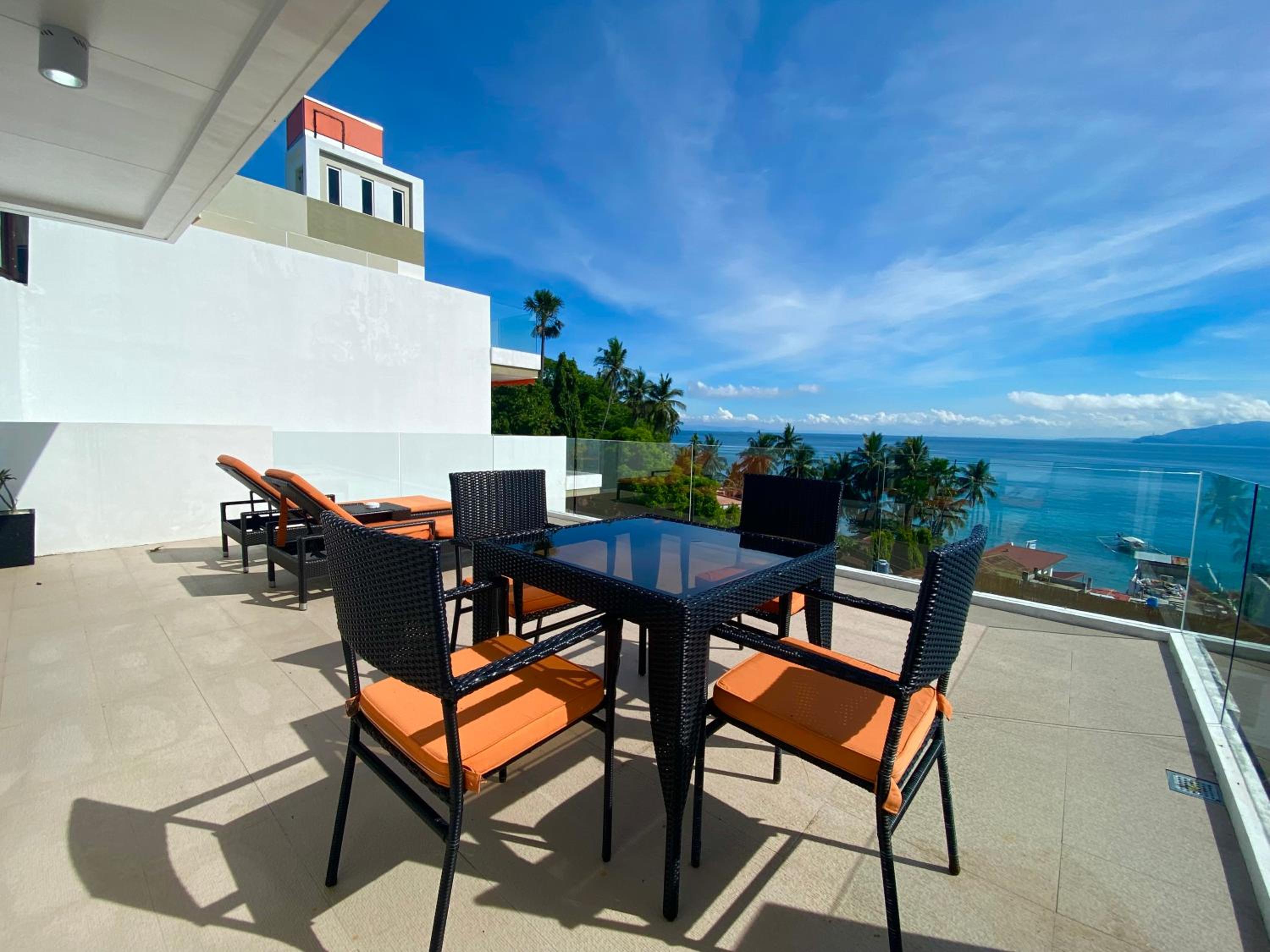 Lalaguna Villas Luxury Dive Resort and Spa