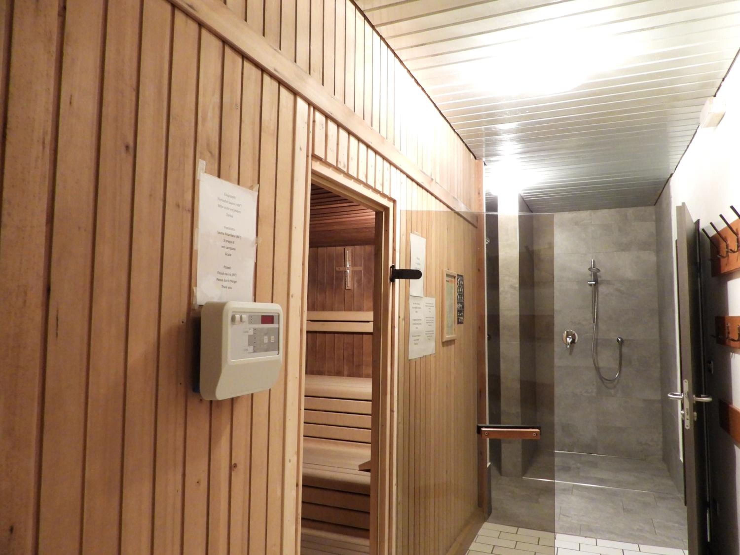 Photo 49