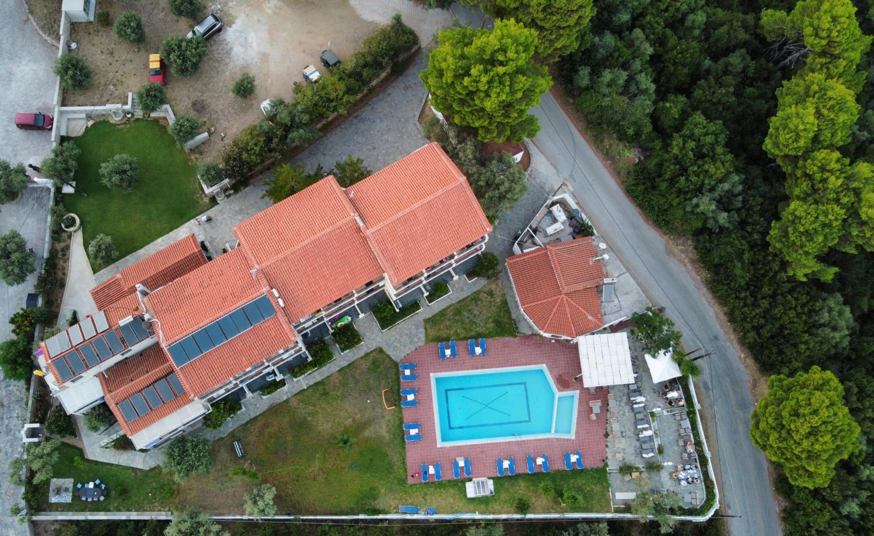 Hotel agnadi hotel - Image 1