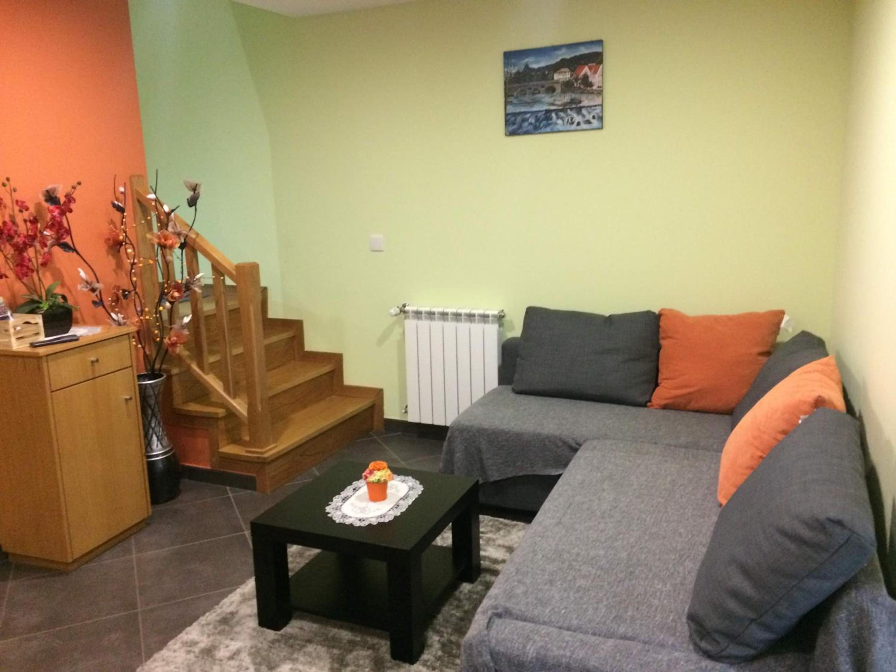 Photo 33