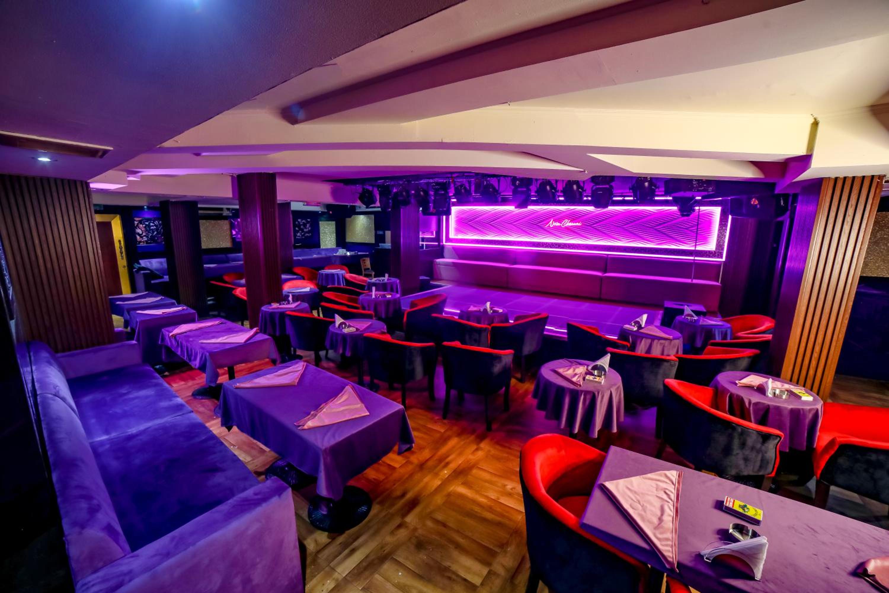 restaurant