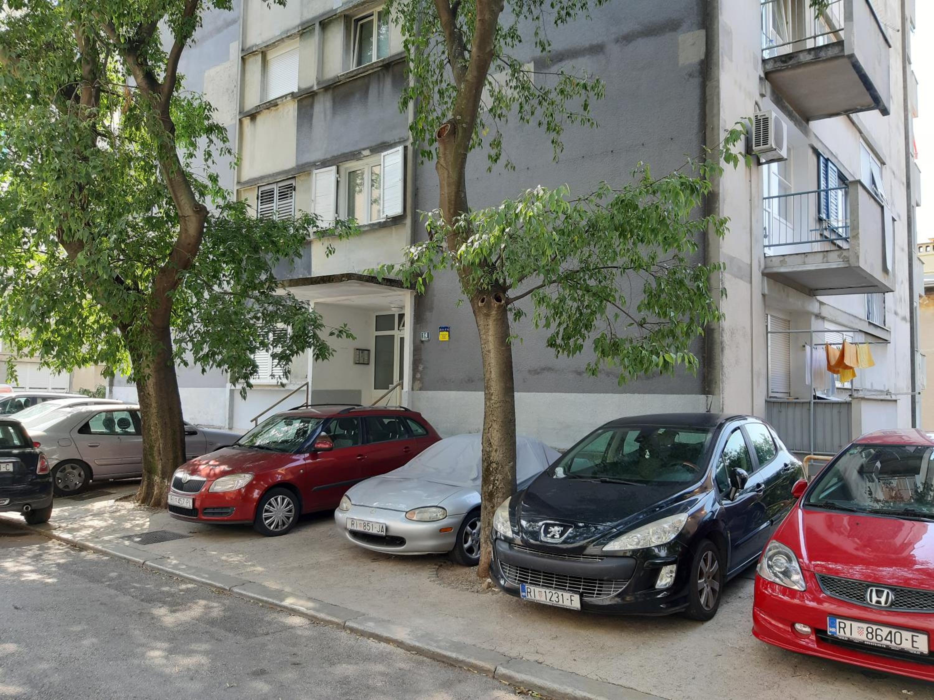 Amarena Apartment