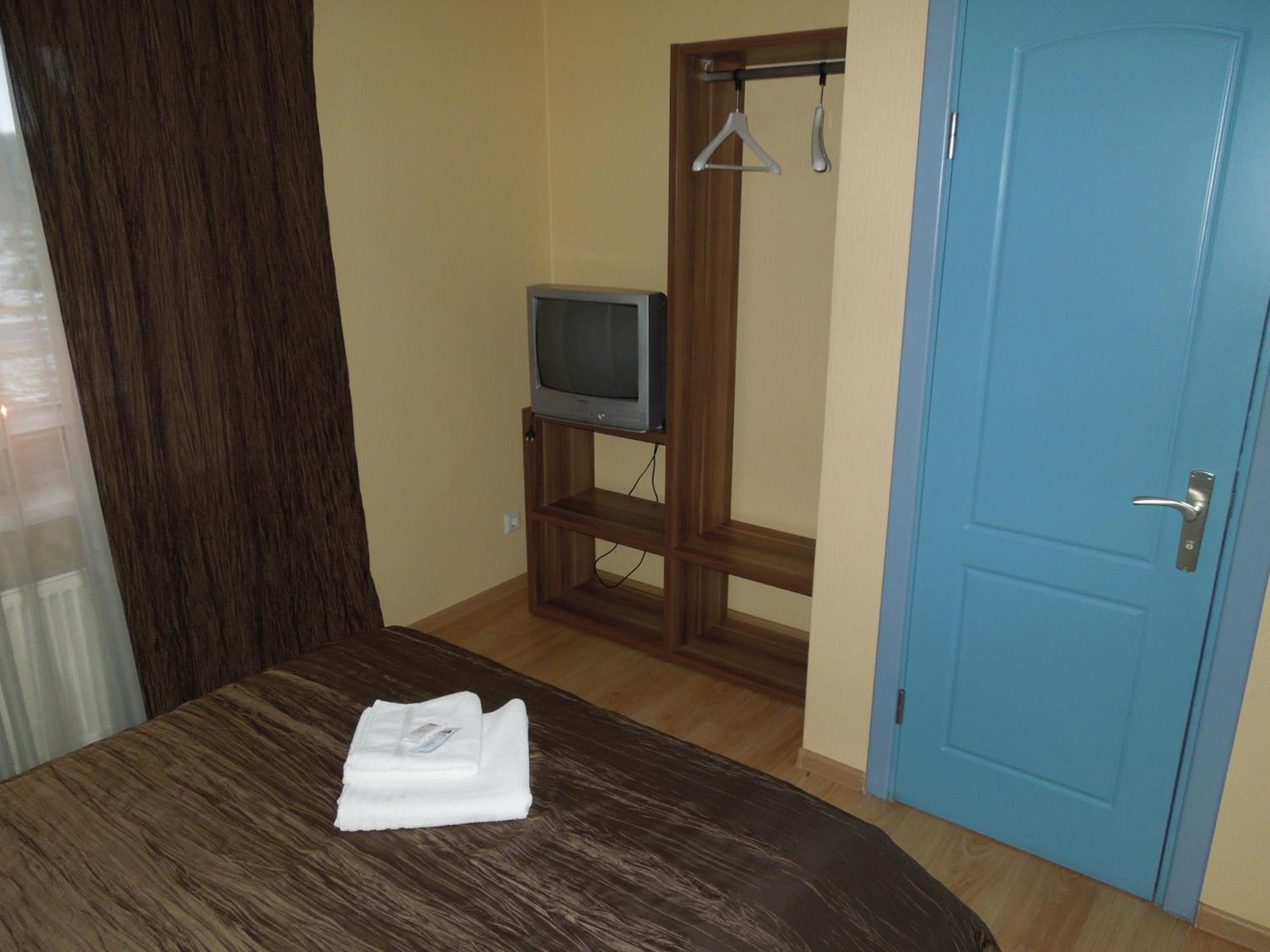 Photo 7