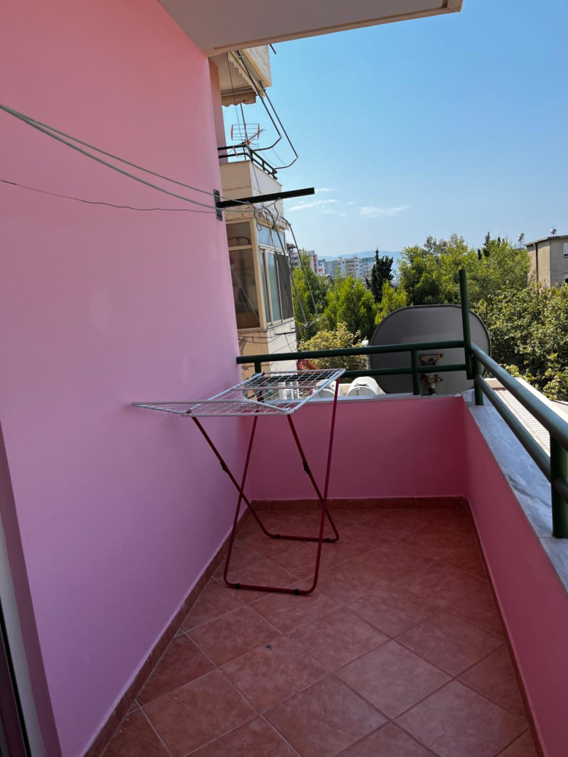 Comfort Stay Vlora Parking