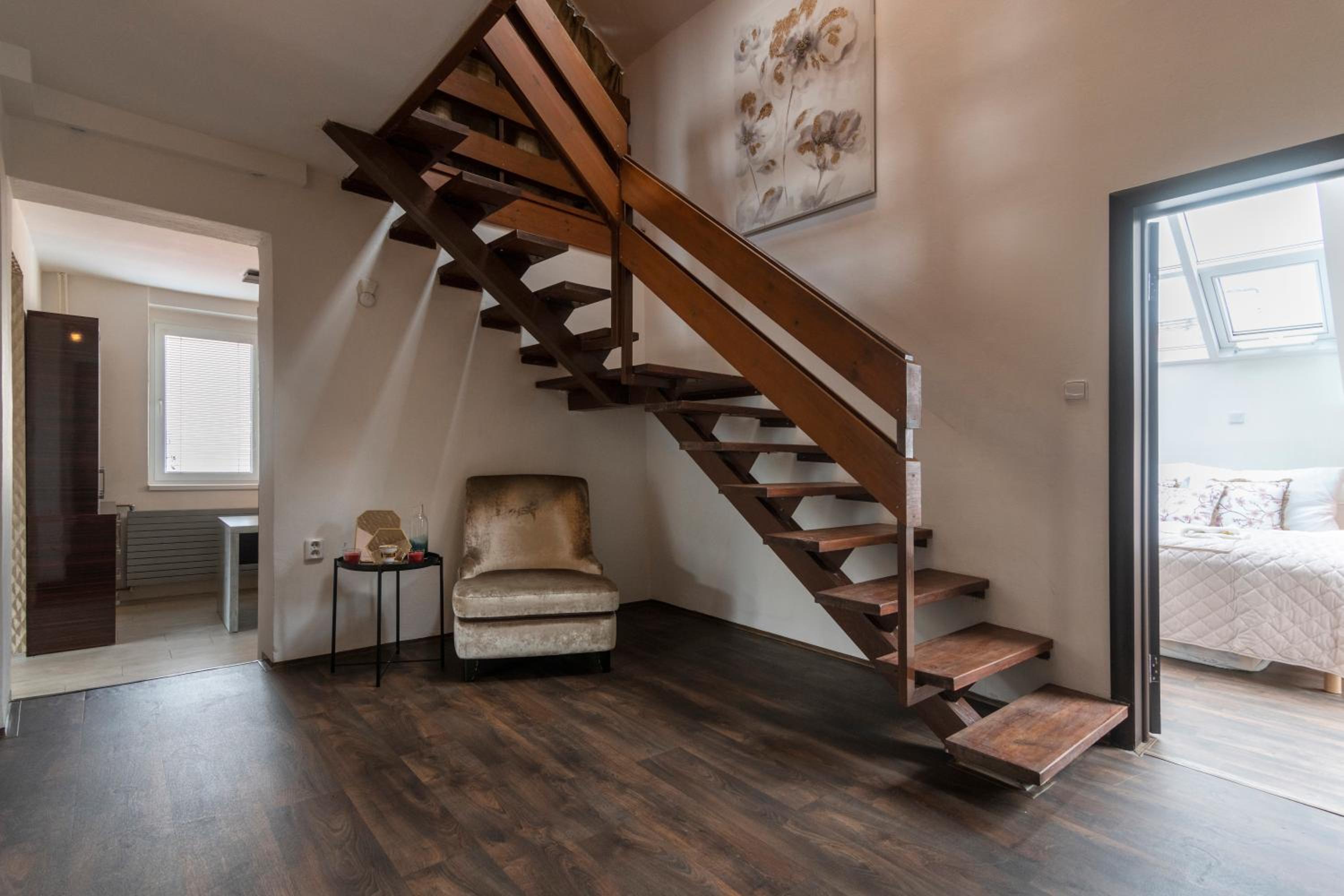 Golden Tree Loft in the Heart of Prague