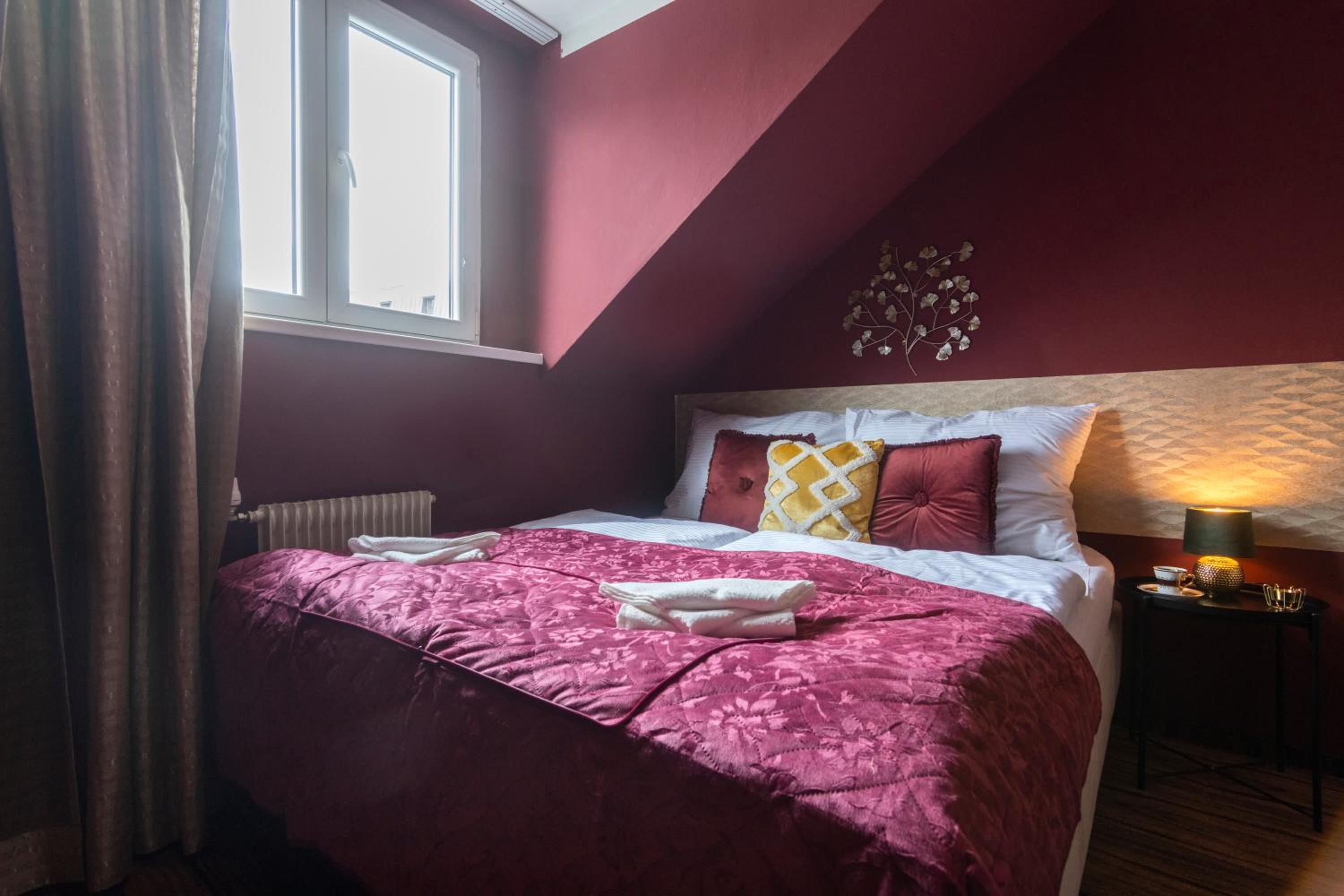 Golden Tree Loft in the Heart of Prague