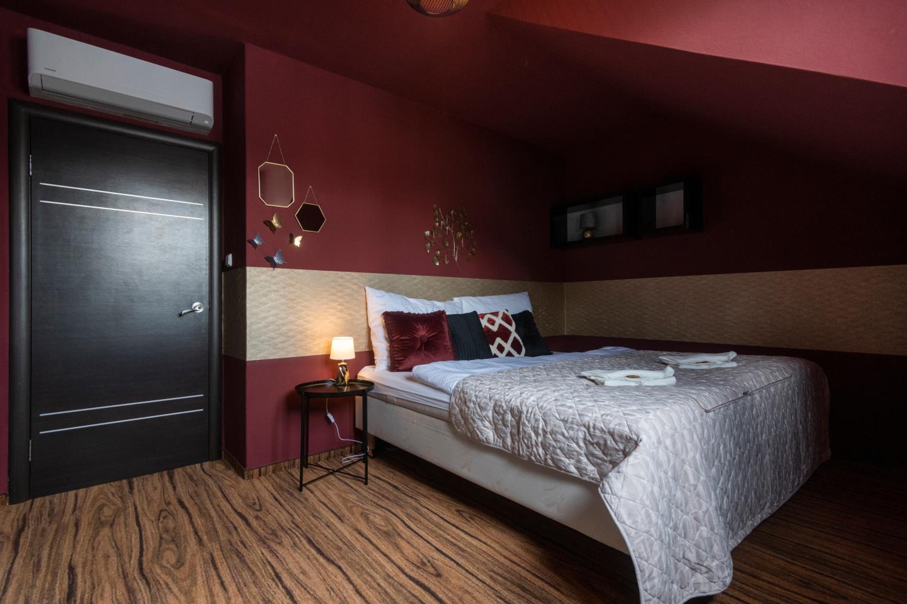 Golden Tree Loft in the Heart of Prague