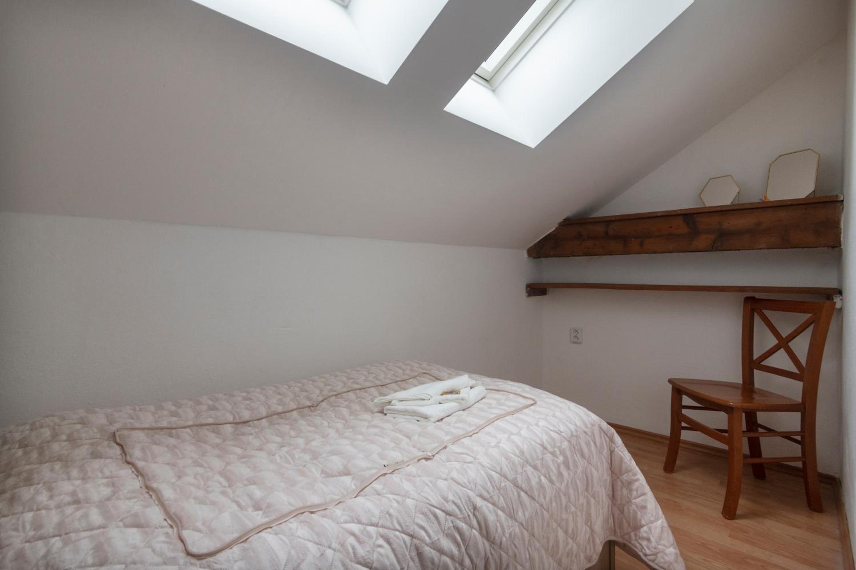 Golden Tree Loft in the Heart of Prague