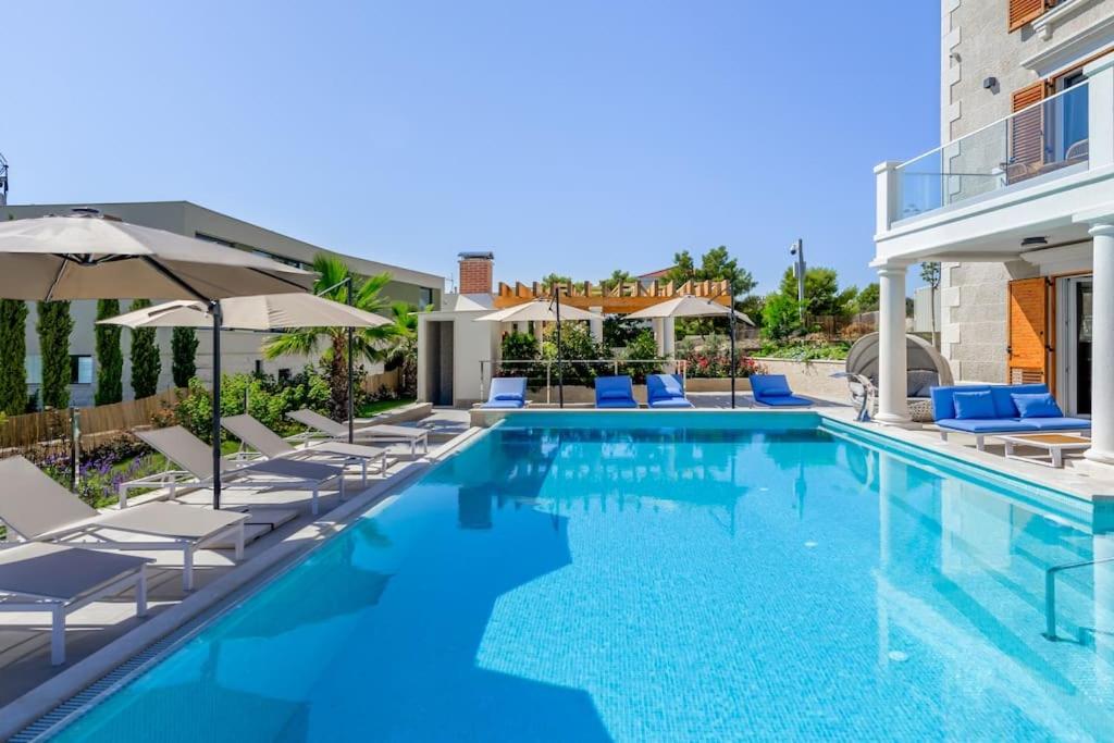 Luxury Villa Bego view 4