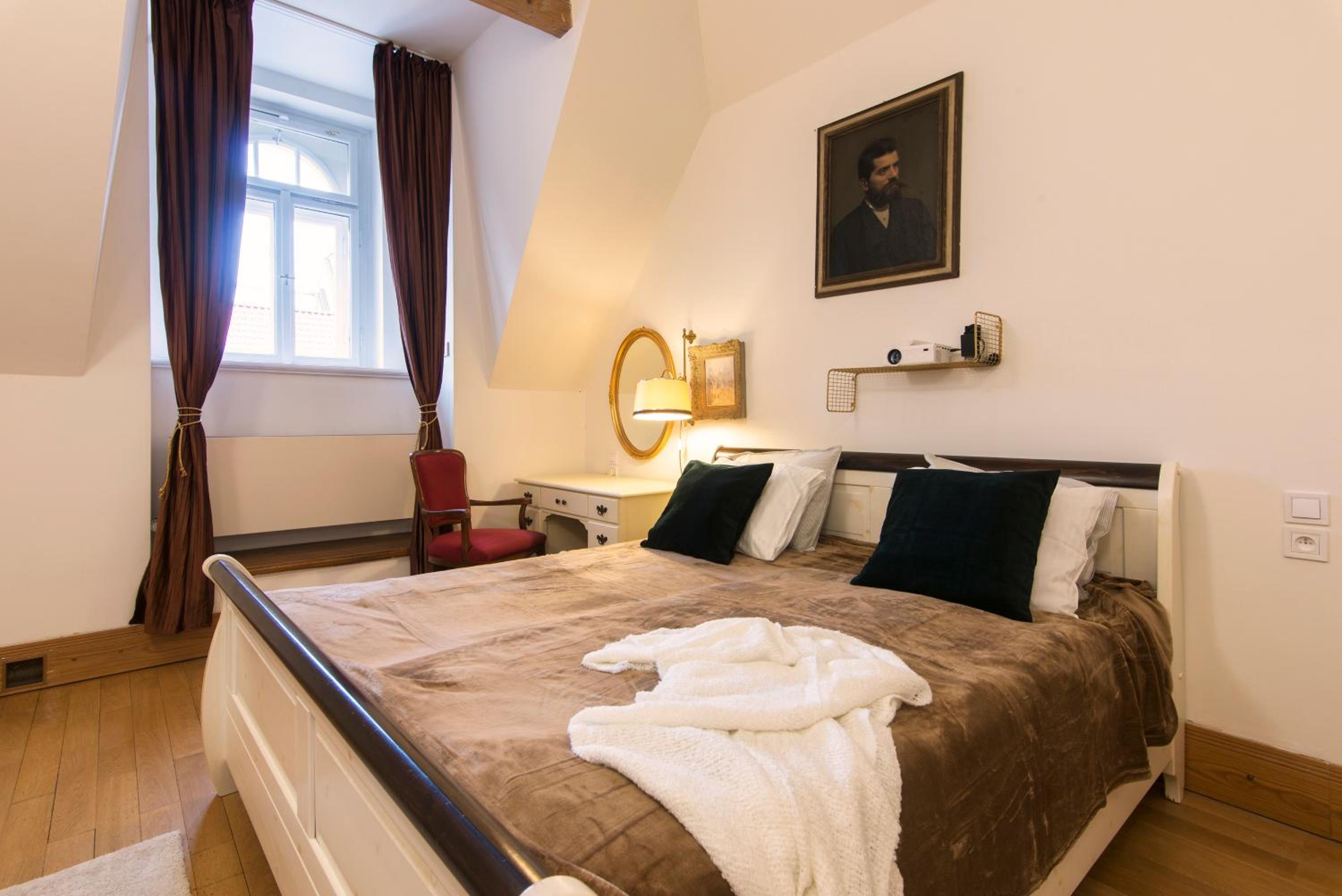 Billionaires Club LOFT Sauna City Center