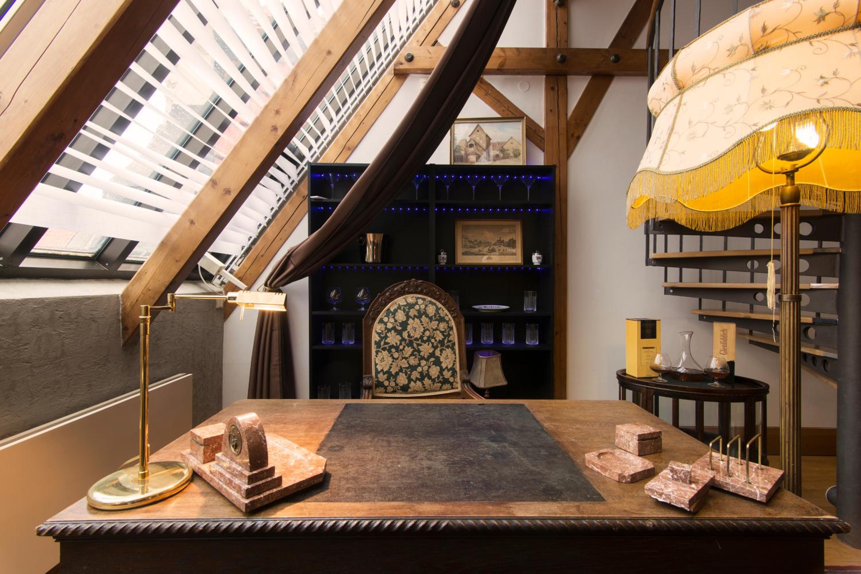 Billionaires Club LOFT Sauna City Center