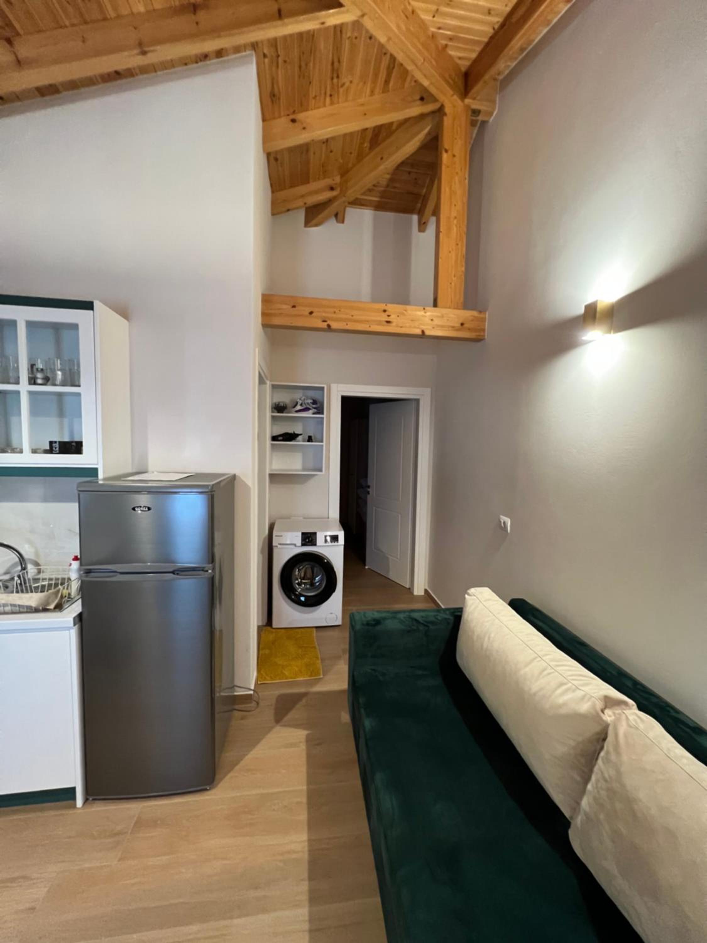 Amazing familiar apartments and rooms